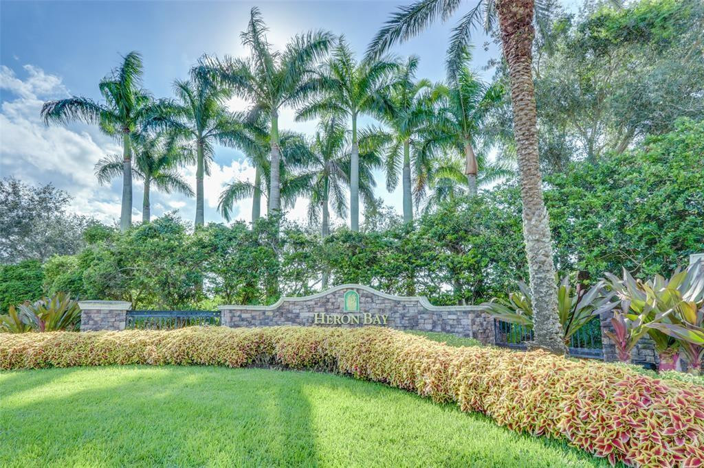 7992 NW 109th Lane, Parkland