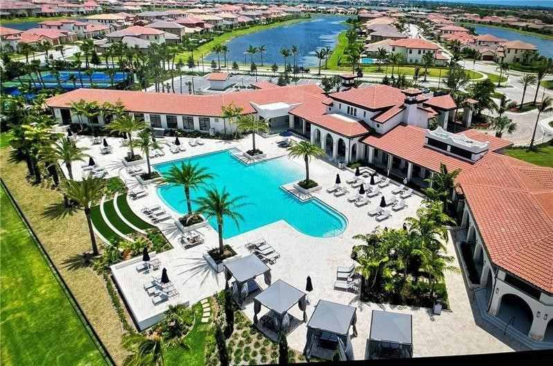 7992 NW 109th Lane, Parkland