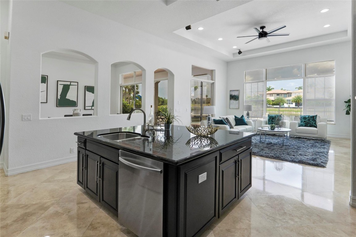 7992 NW 109th Lane, Parkland