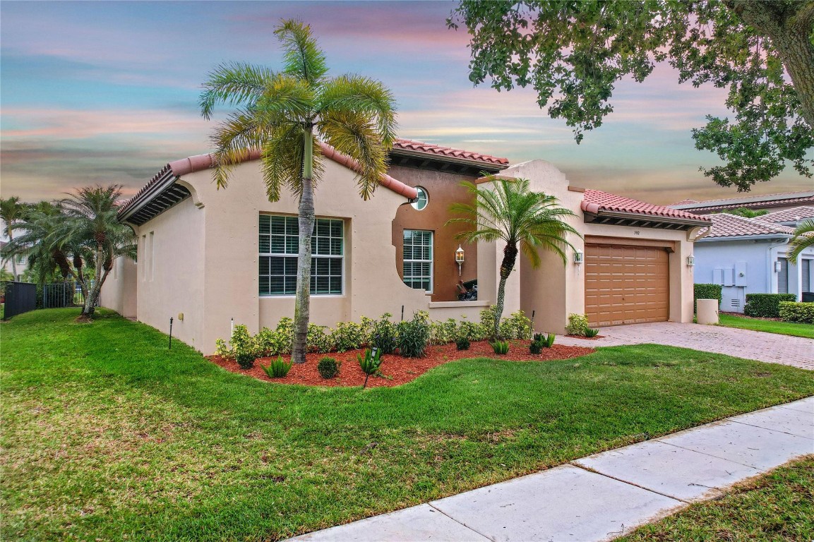 7992 NW 109th Lane, Parkland