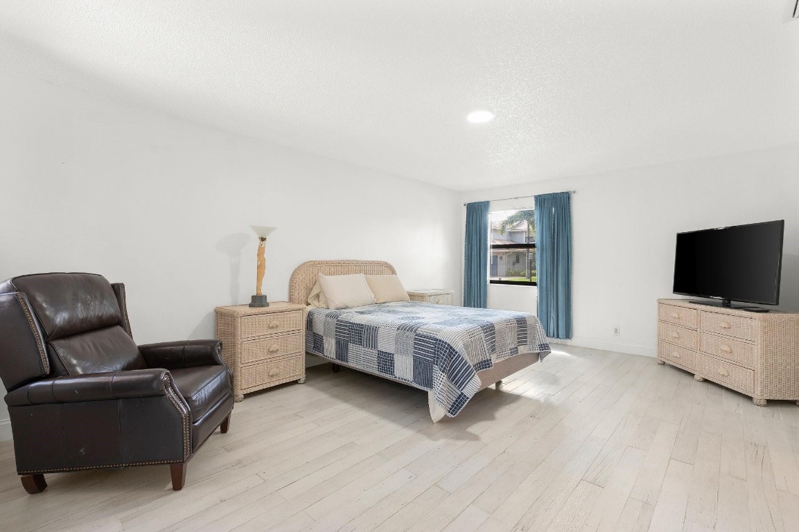 3391 Deer Creek Lake Shore Drive 1, Deerfield Beach Unit: 1