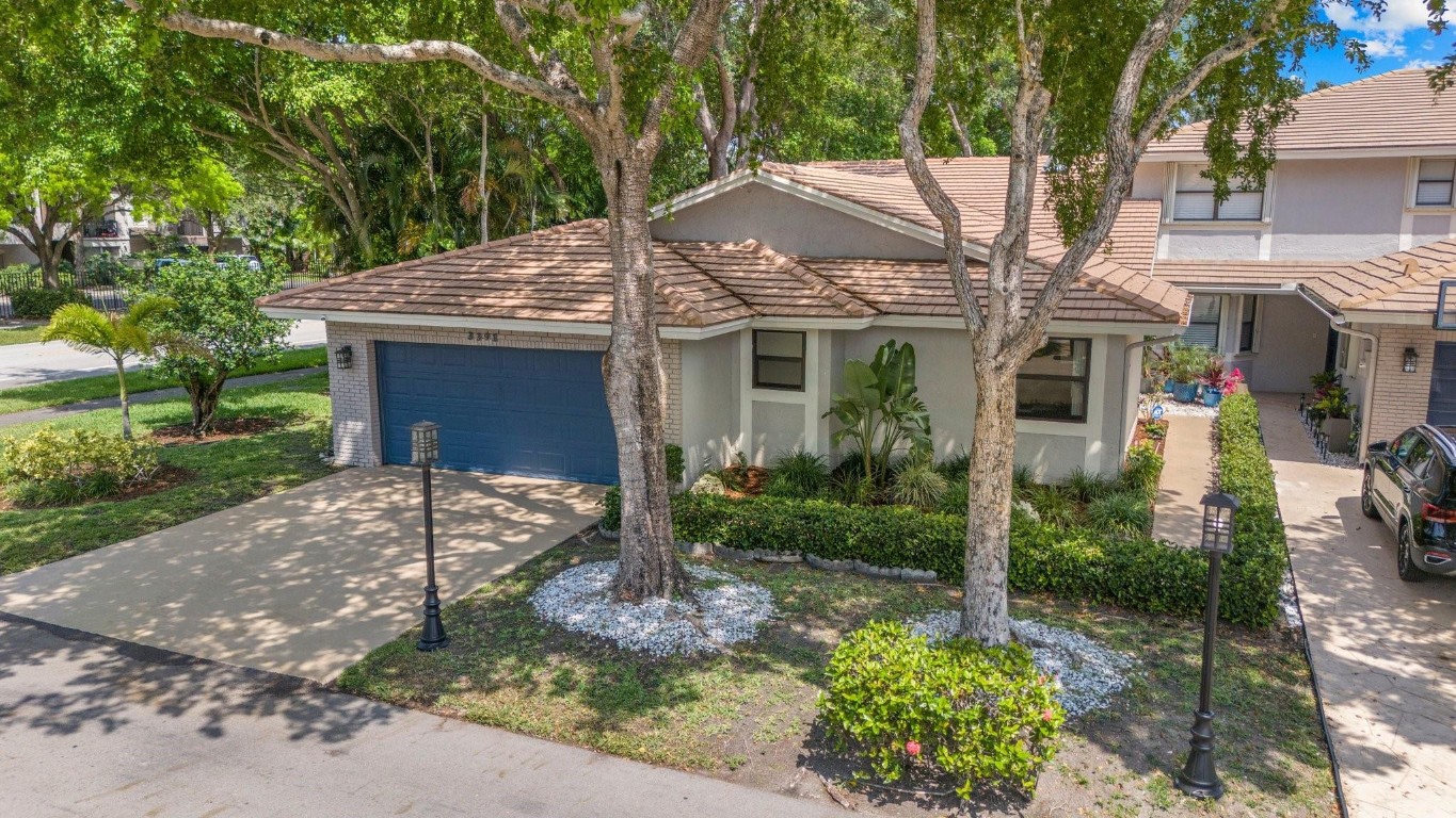 3391 Deer Creek Lake Shore Drive 1, Deerfield Beach Unit: 1