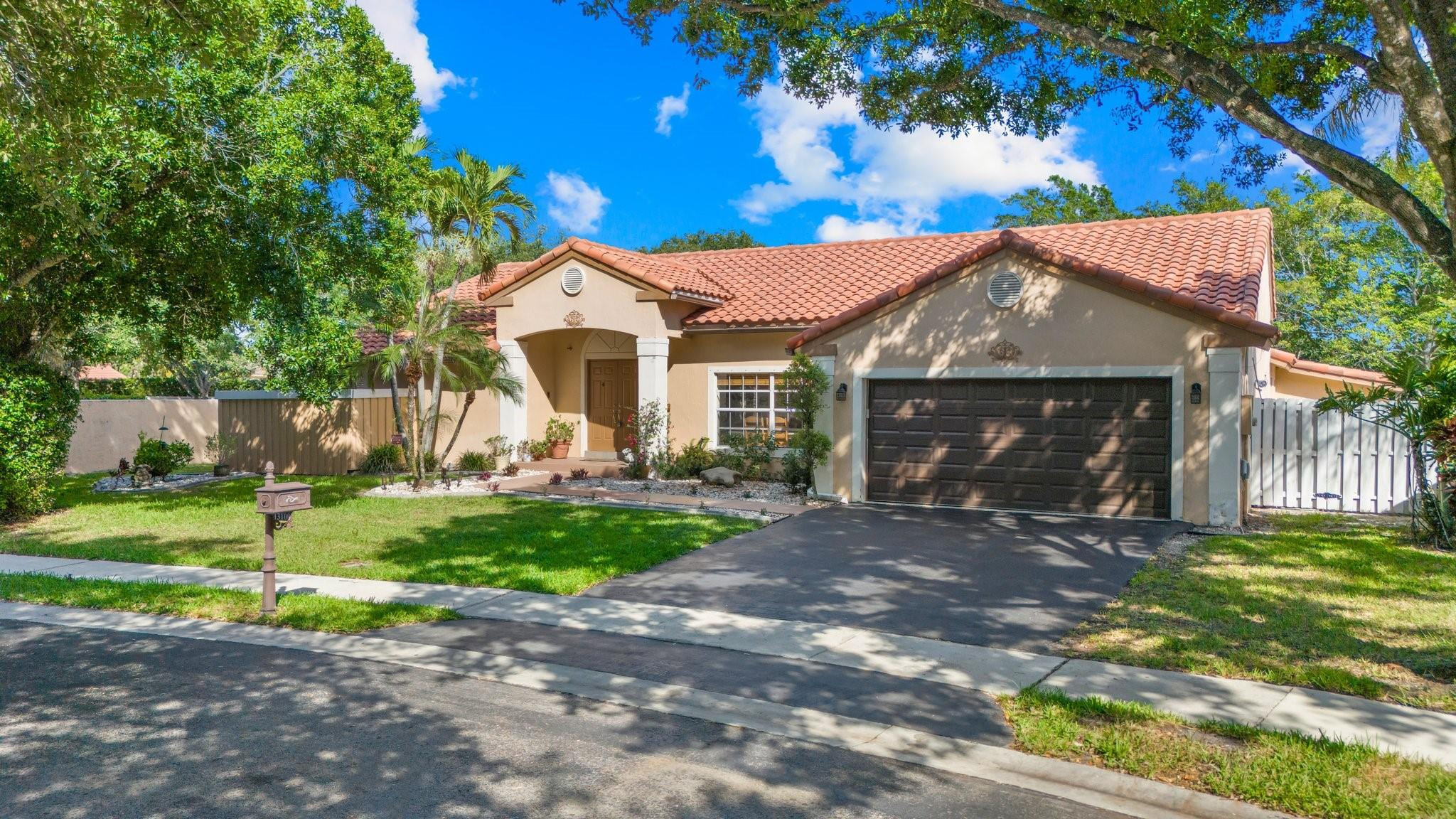 13100 NW 11th Drive, Sunrise