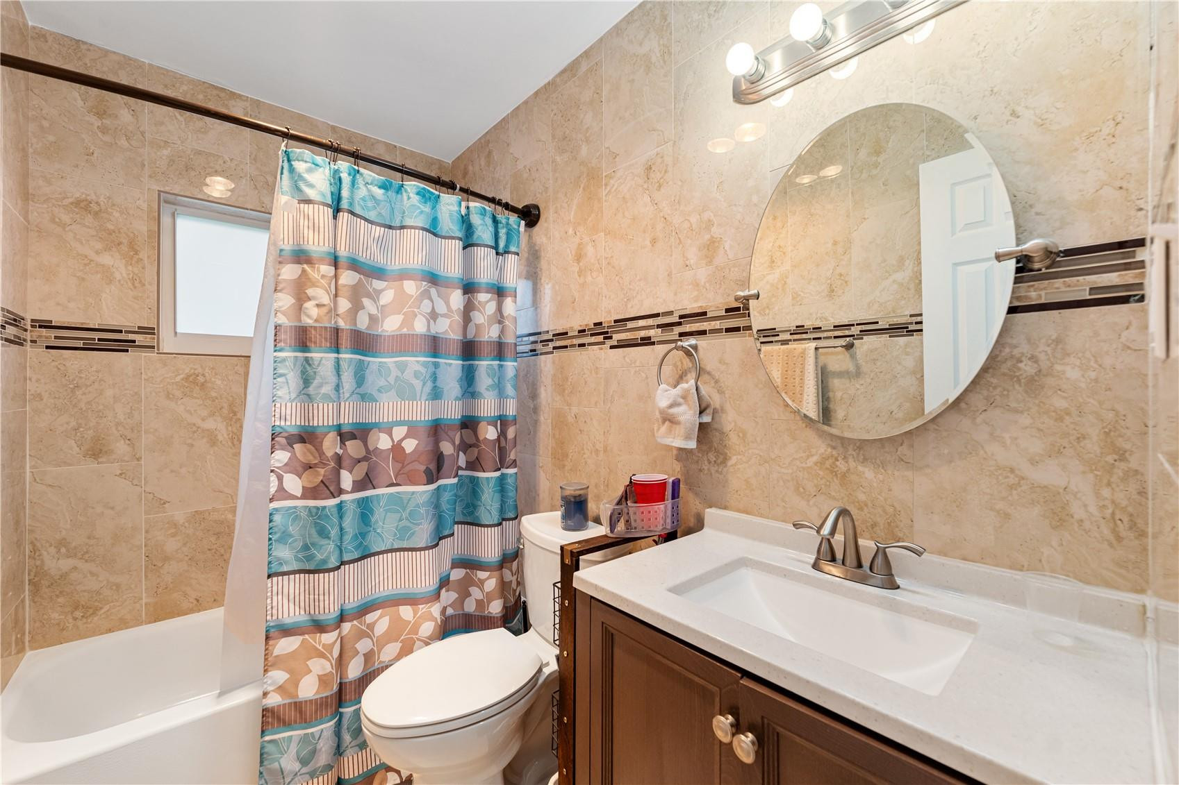 7609 NW 72nd Avenue, Tamarac