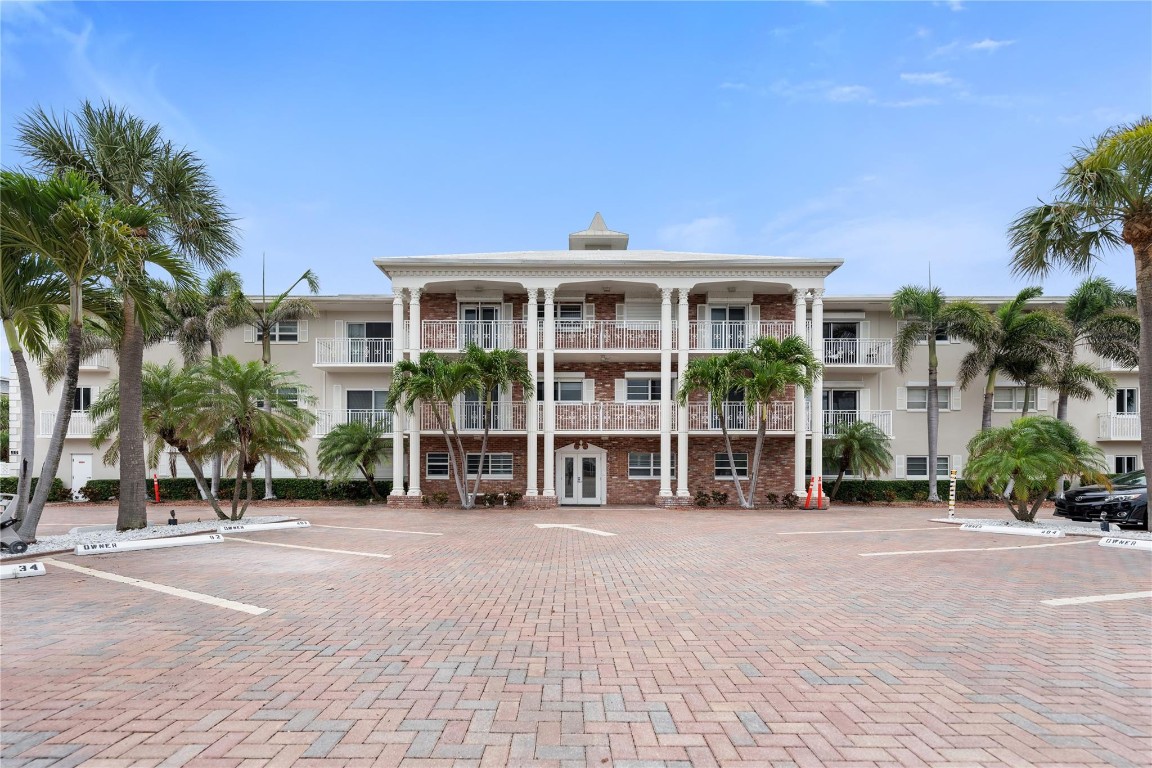 1198 Hillsboro Mile 228, Hillsboro Beach Unit: 228