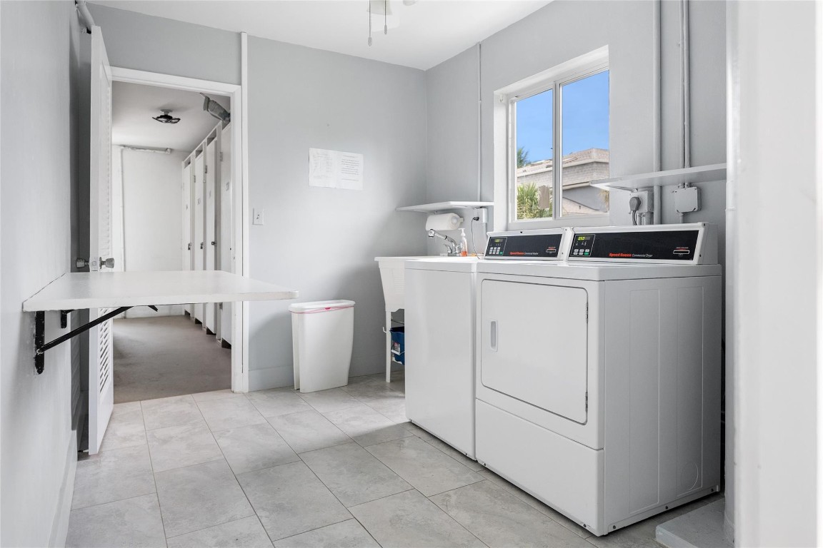 1198 Hillsboro Mile 228, Hillsboro Beach Unit: 228