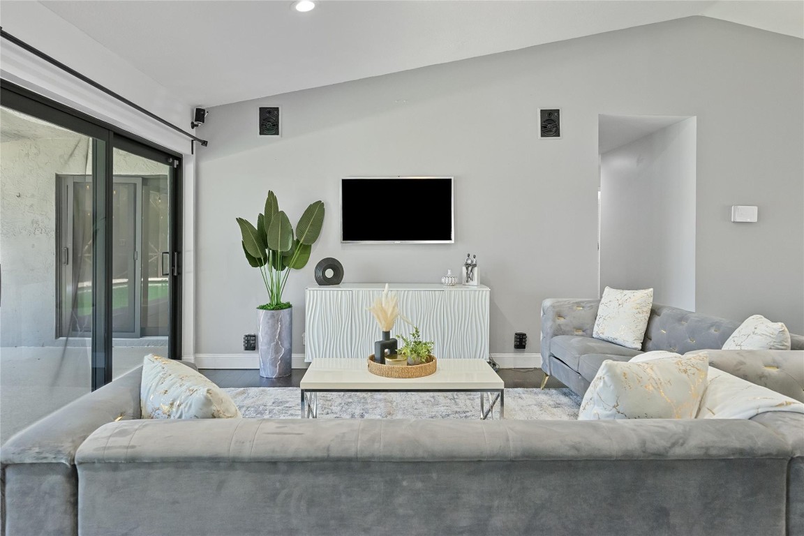 5041 NW 64th Drive, Coral Springs