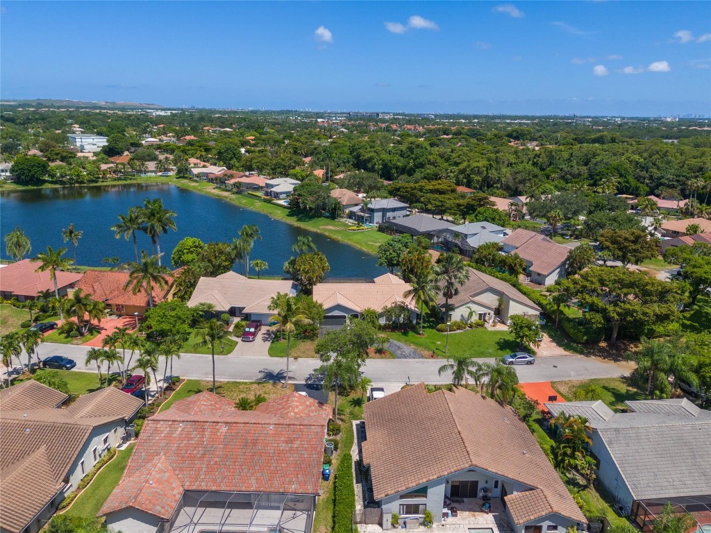 5041 NW 64th Drive, Coral Springs