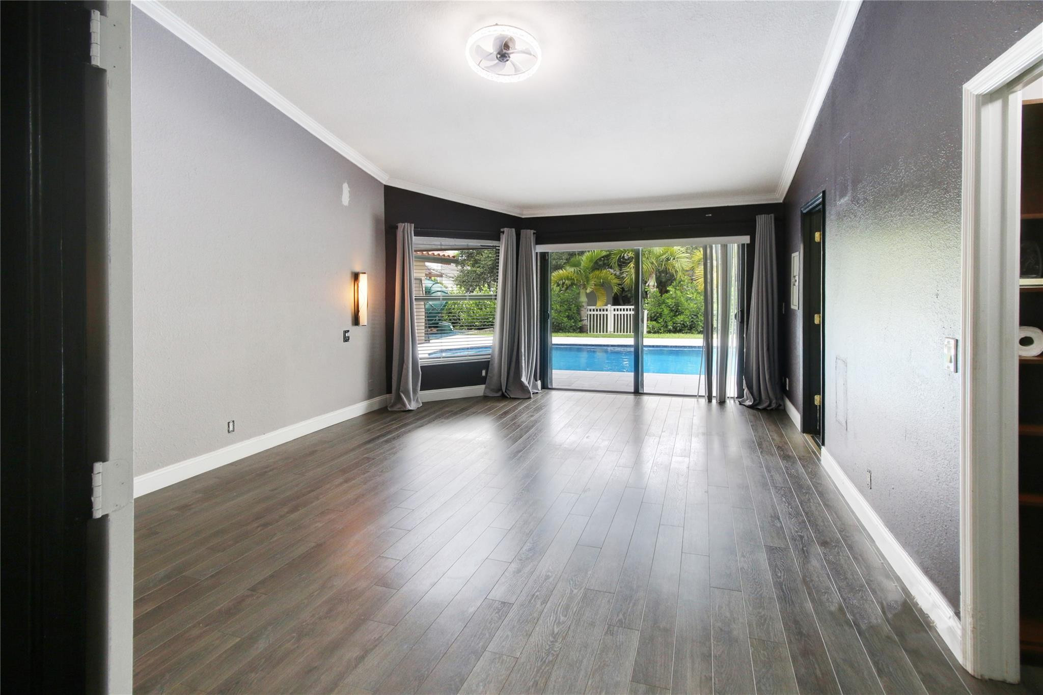 4099 NW 73rd Way