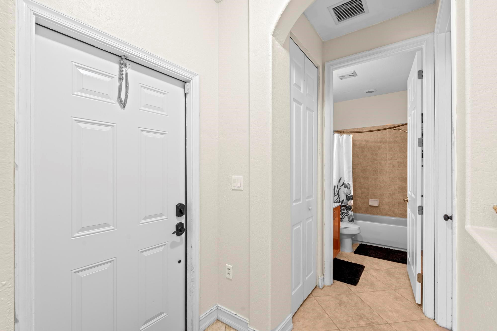 265 Lake Monterey Circle, Boynton Beach