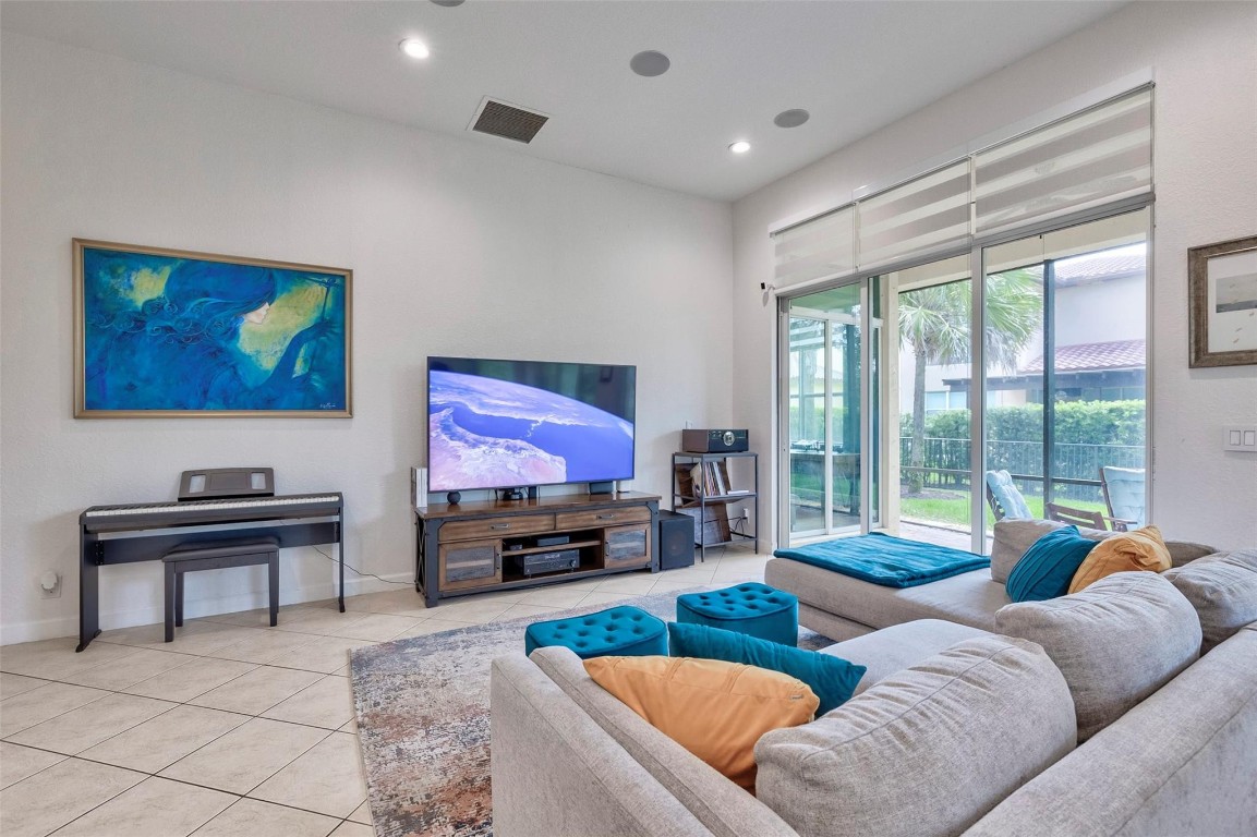 8061 NW 125th Terrace, Parkland