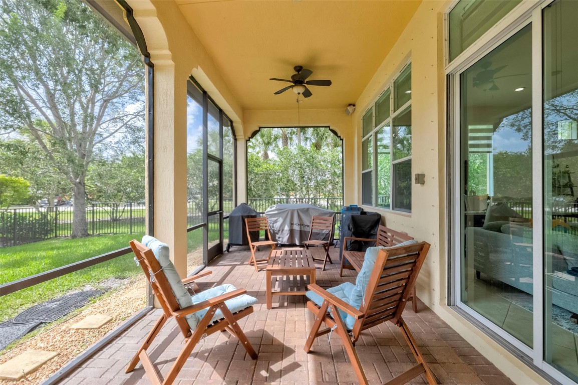 8061 NW 125th Terrace, Parkland