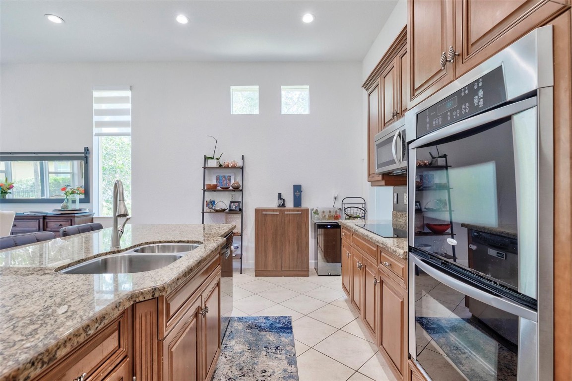 8061 NW 125th Terrace, Parkland