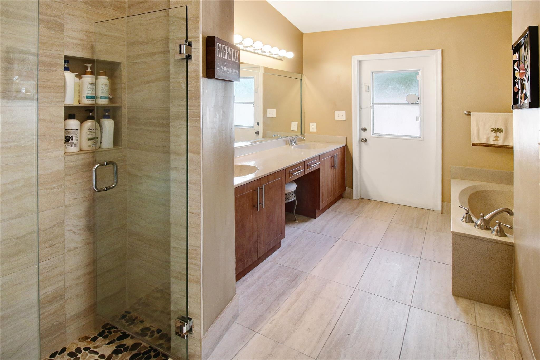 9873 NW 54th Place, Coral Springs