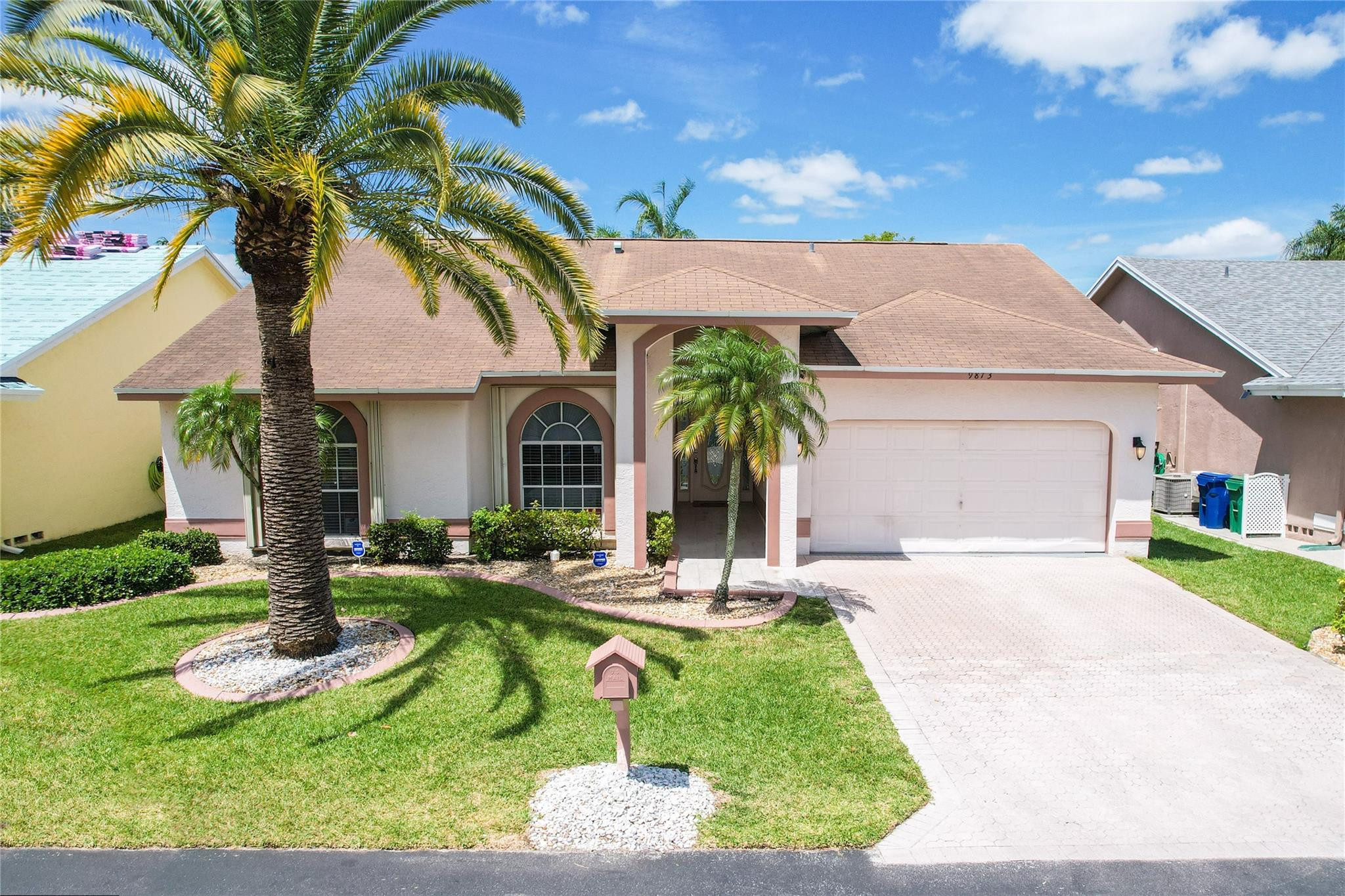 9873 NW 54th Place, Coral Springs