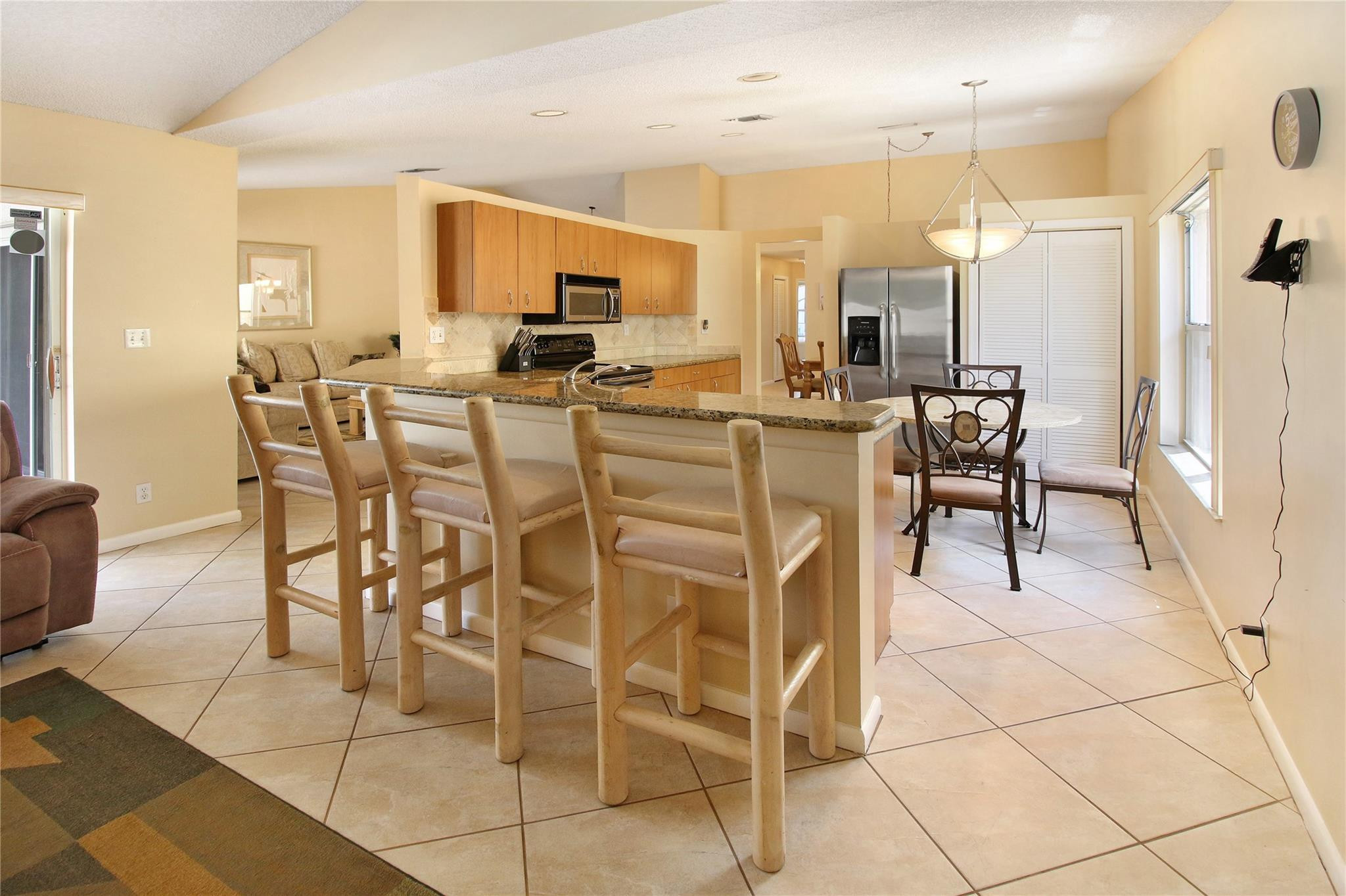 9873 NW 54th Place, Coral Springs