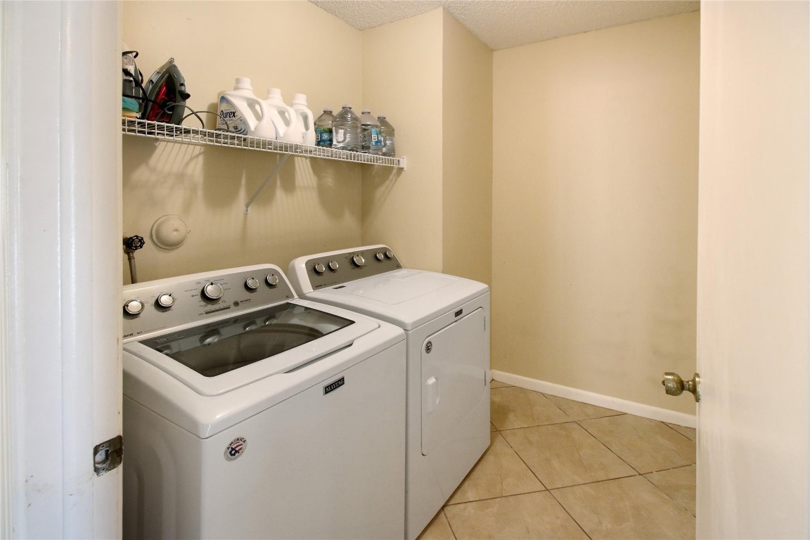 9873 NW 54th Place, Coral Springs