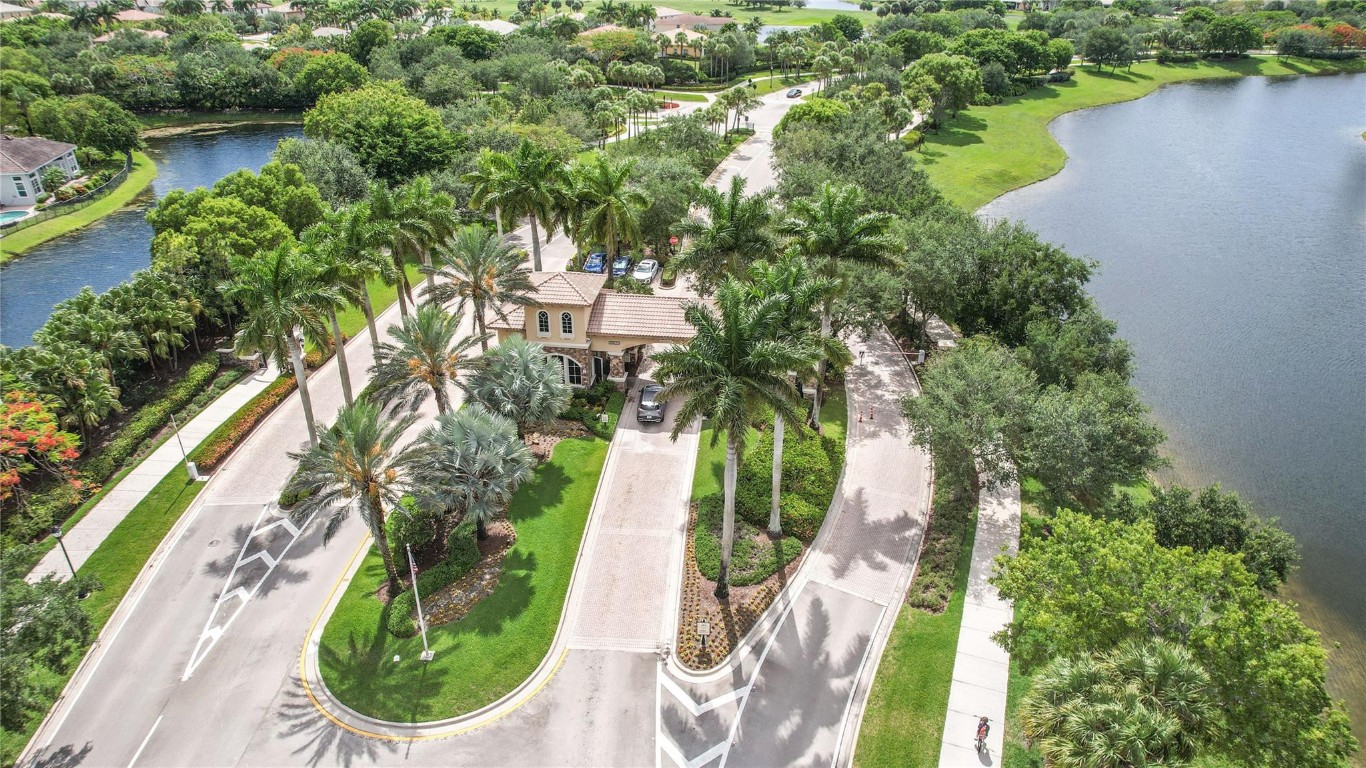 5837 NW 123rd Avenue, Coral Springs