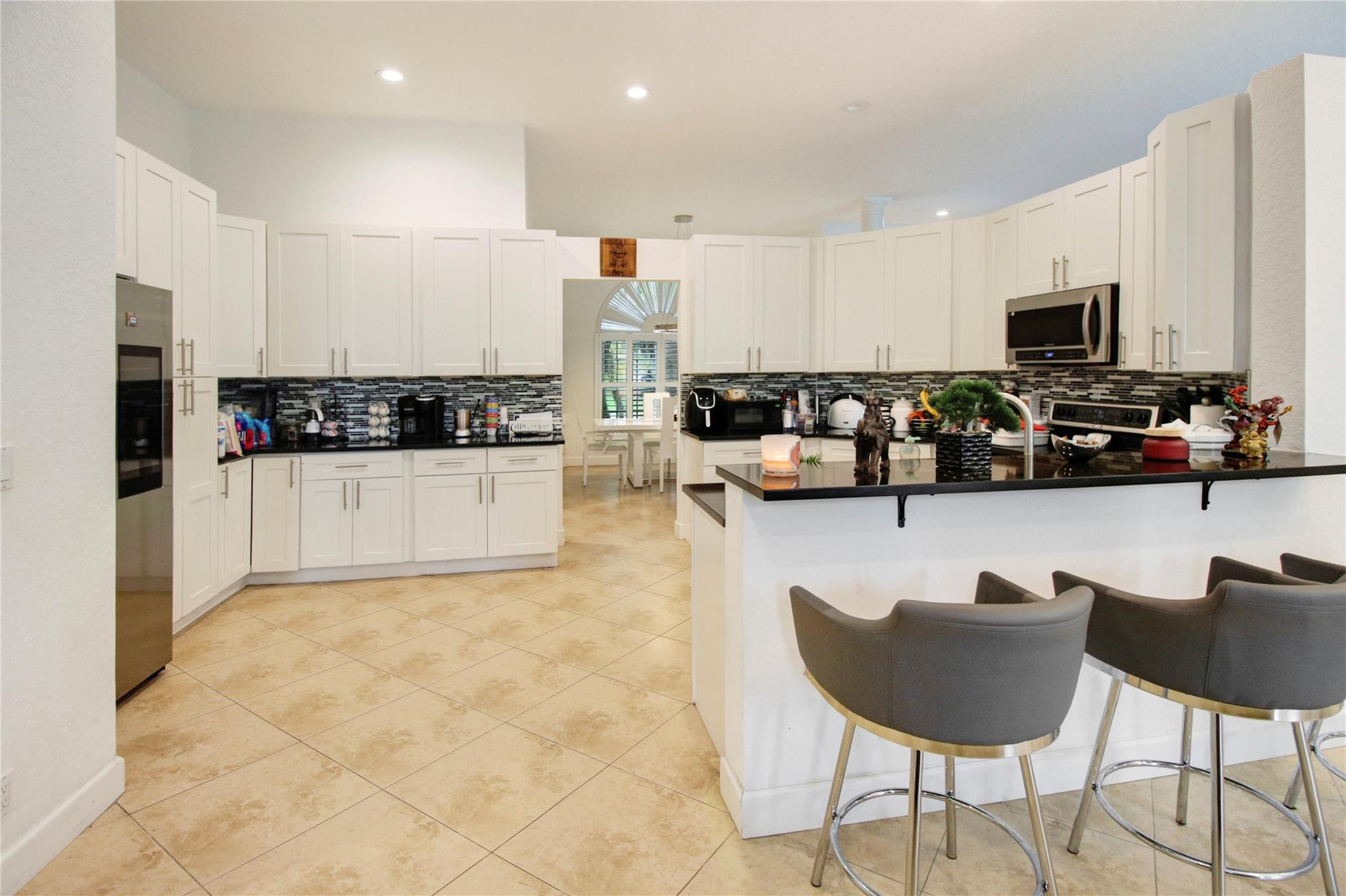 4958 Kensington Cir