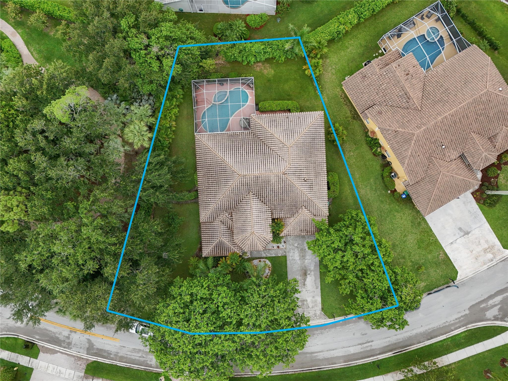 4958 Kensington Cir