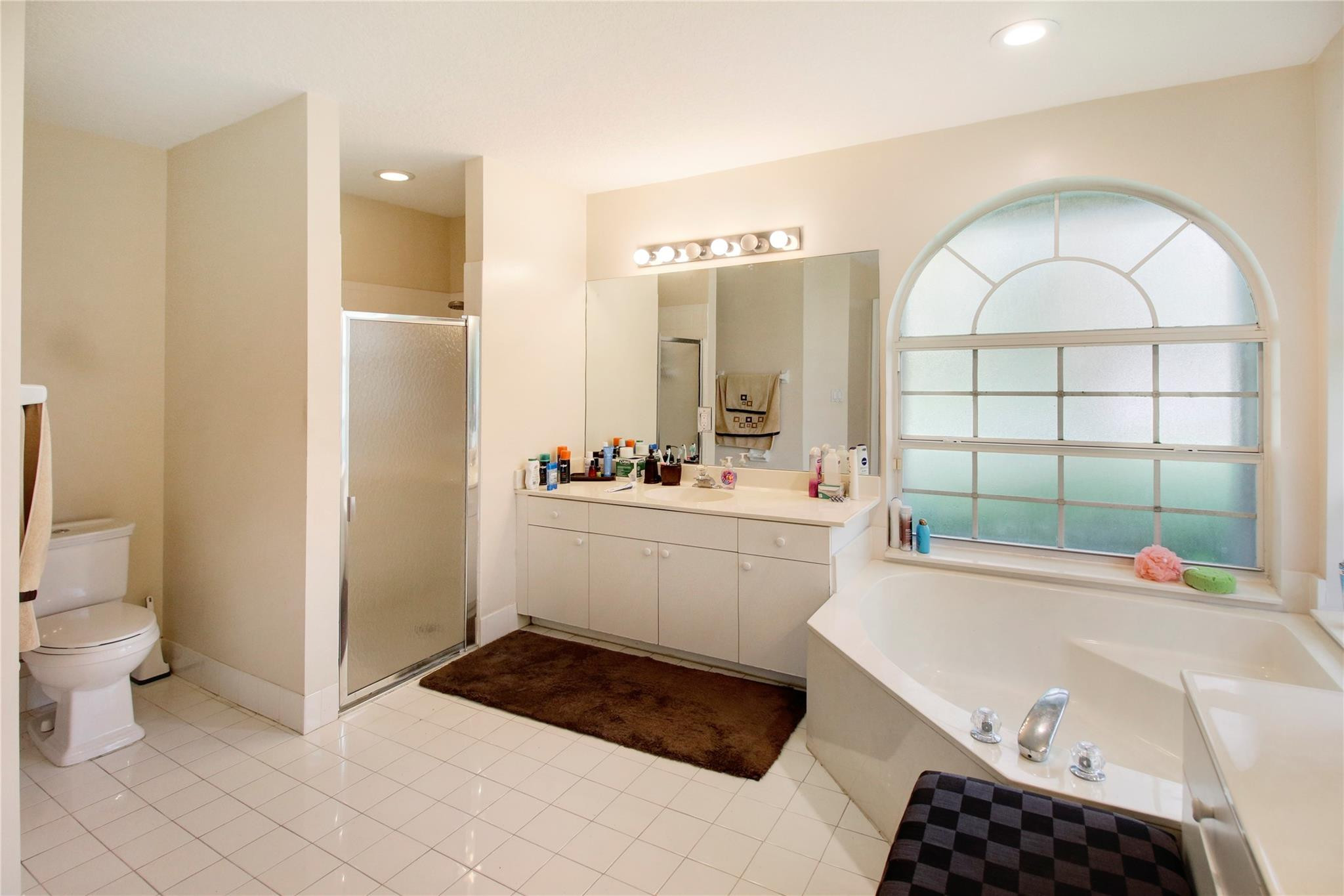 4958 Kensington Cir