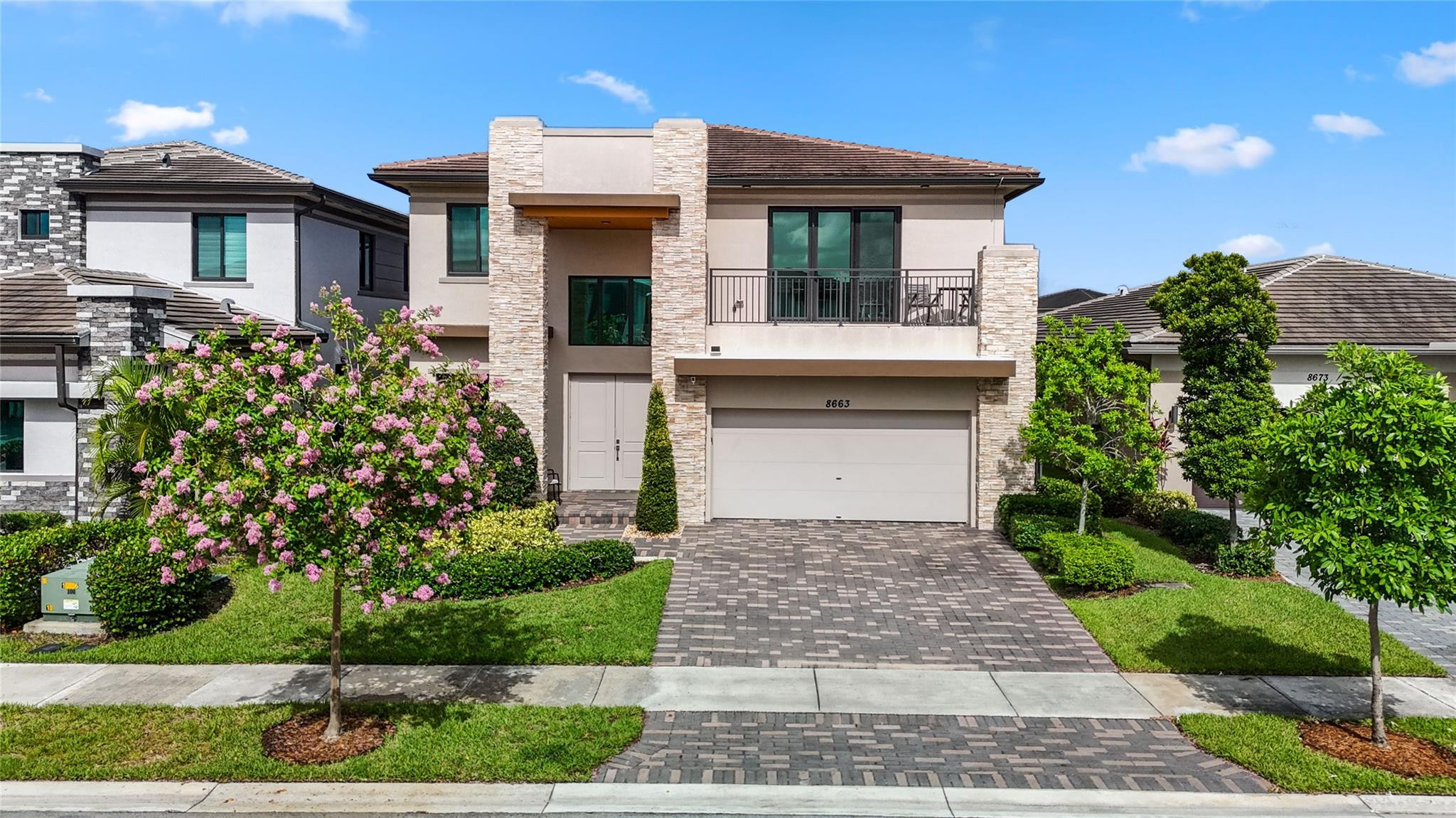 8663 Pacifica Ln