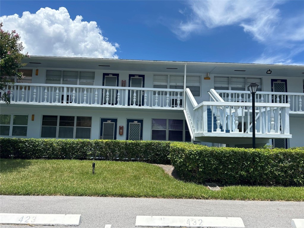 423 Markham T 423, Deerfield Beach Unit: 423