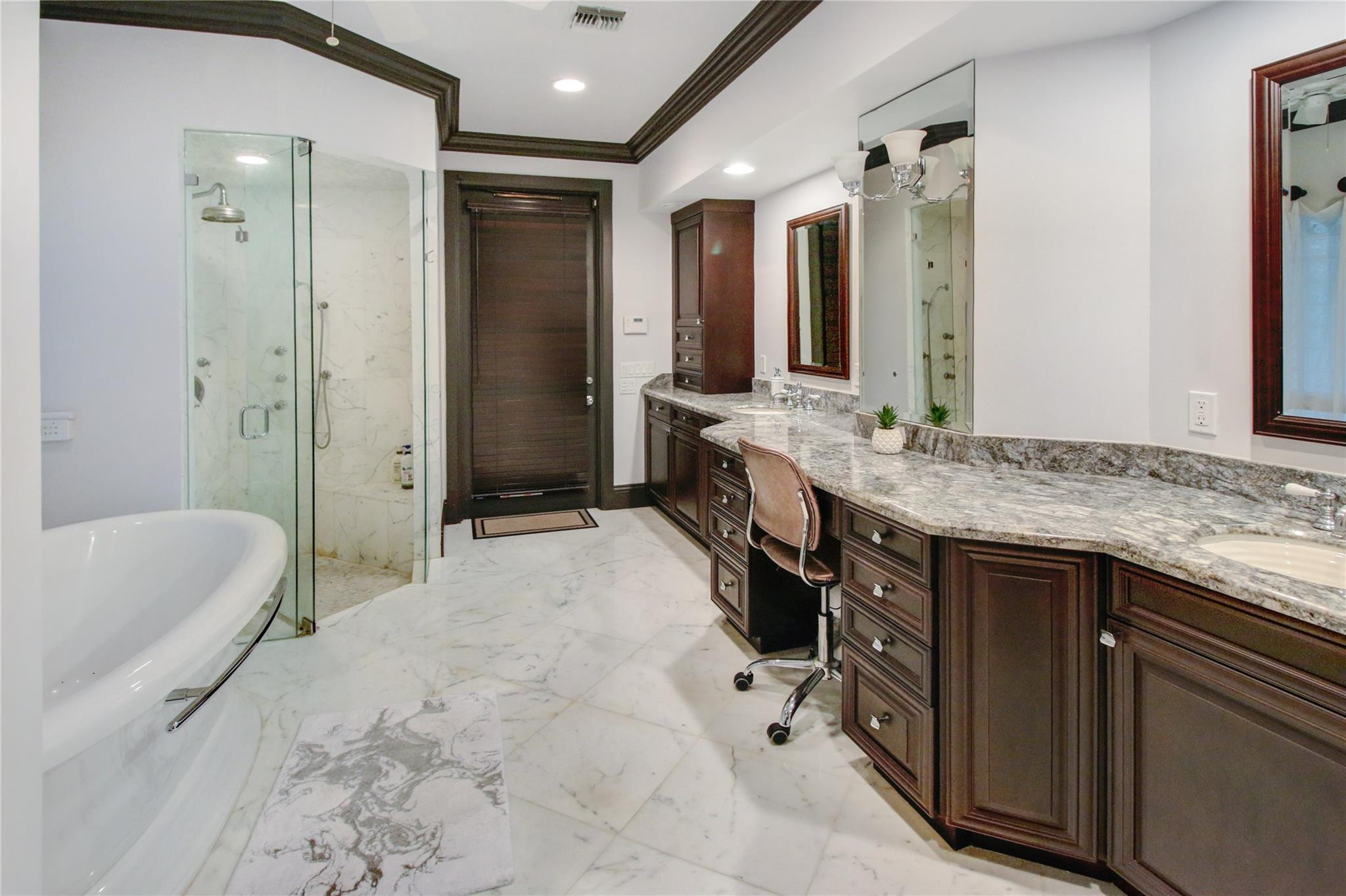 7011 Hialeah Lane, Parkland