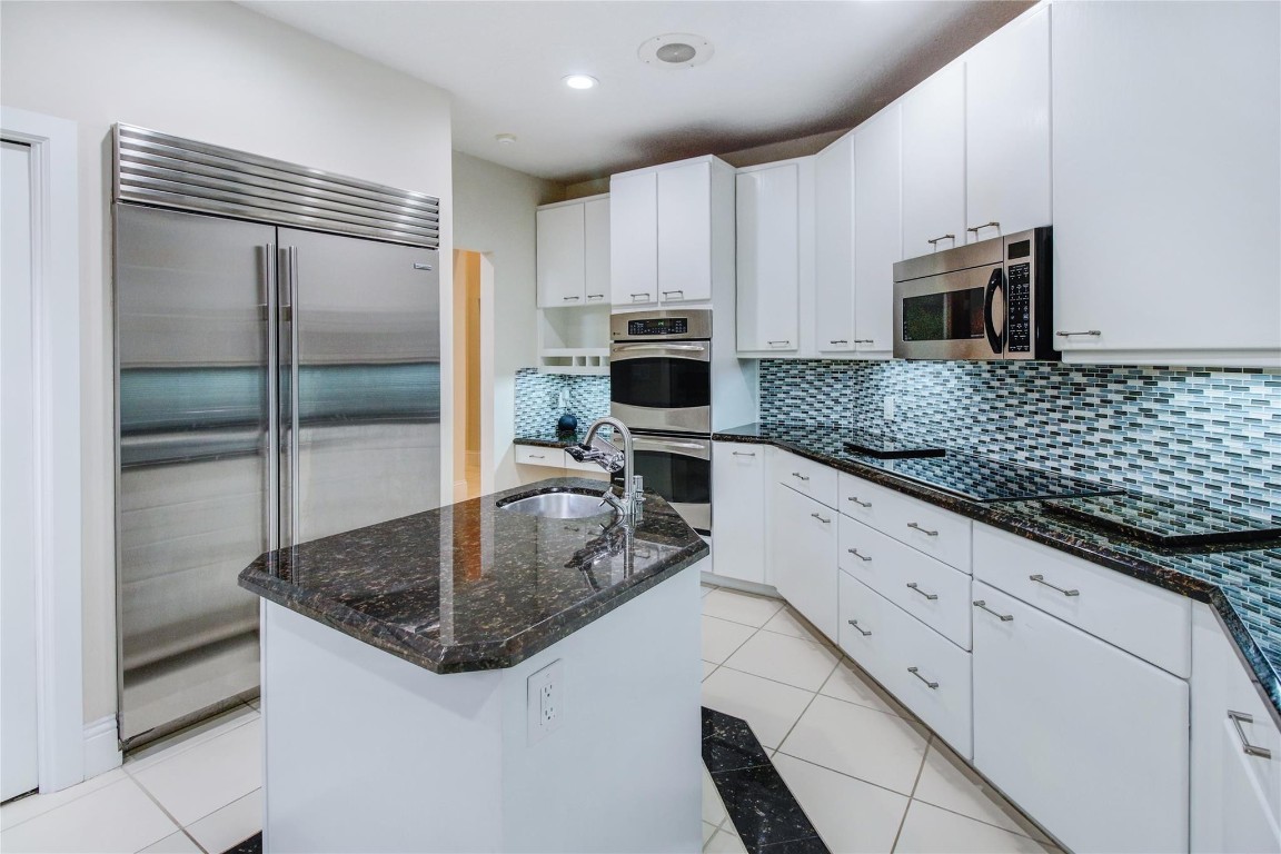 7011 Hialeah Lane, Parkland