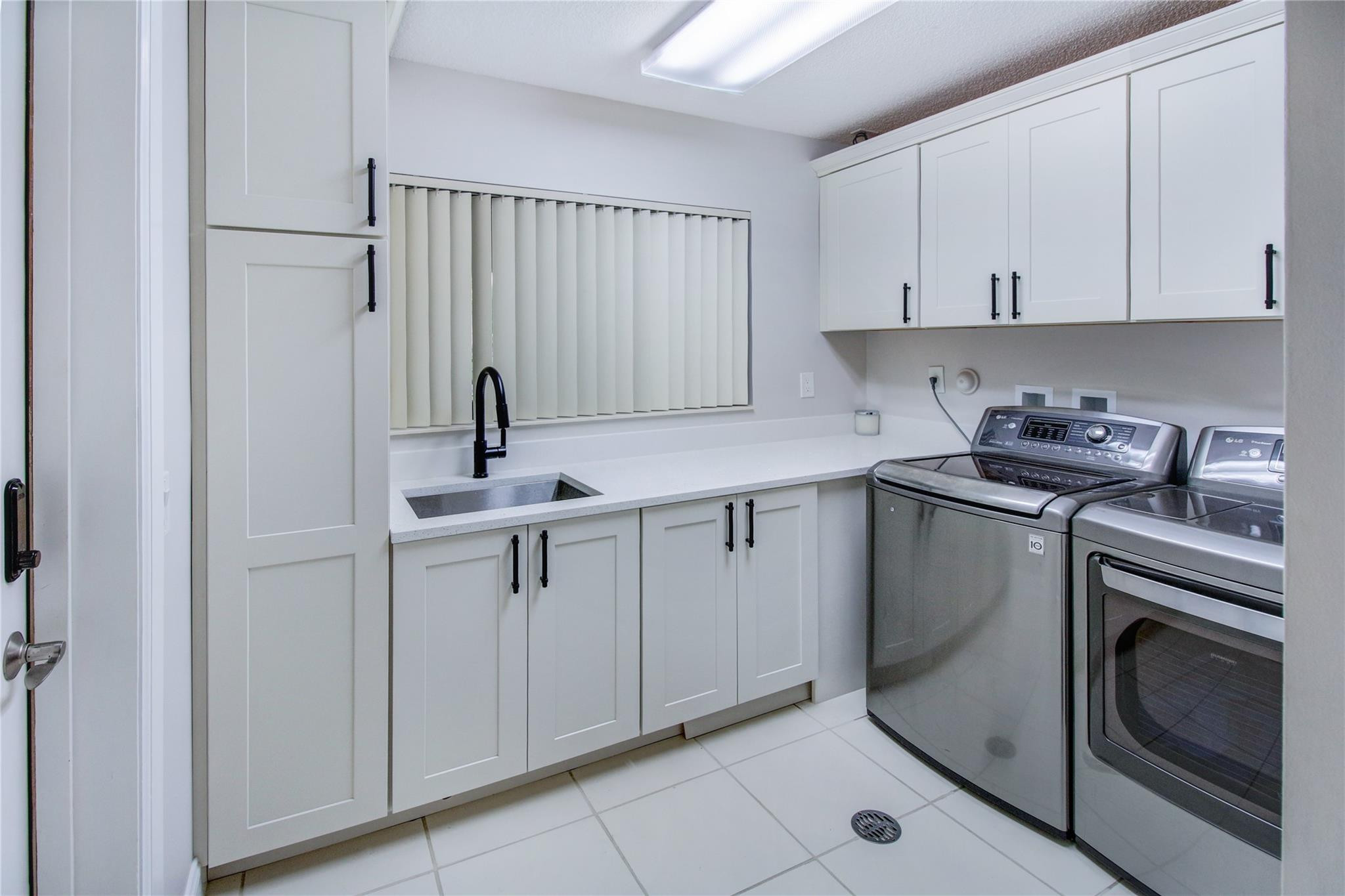 7011 Hialeah Lane, Parkland