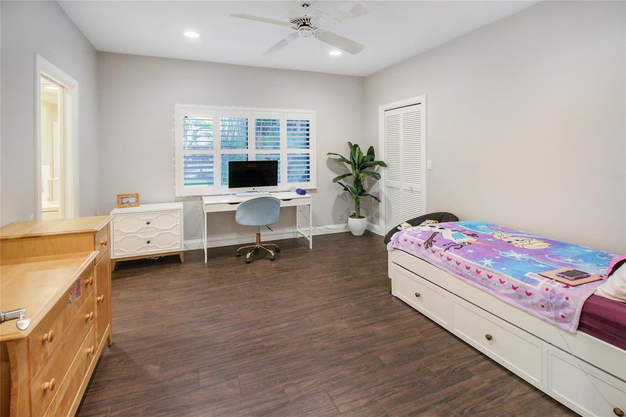 7011 Hialeah Lane, Parkland