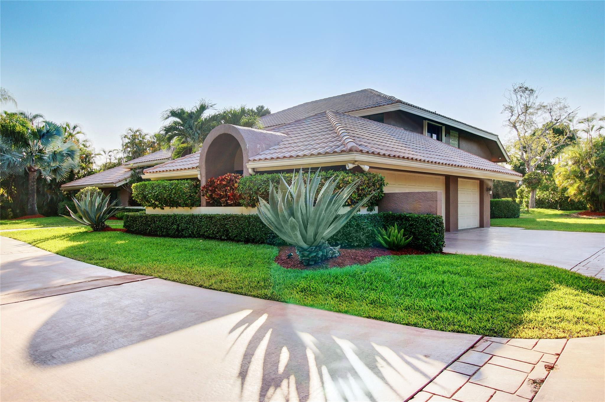 7011 Hialeah Lane, Parkland