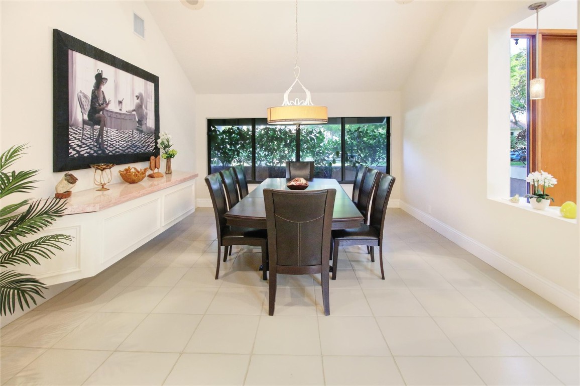 7011 Hialeah Lane, Parkland