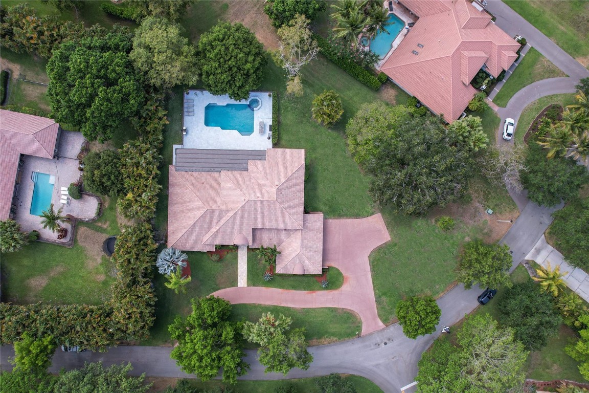 7011 Hialeah Lane, Parkland