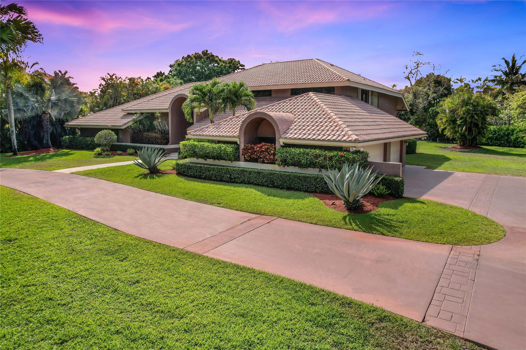 7011 Hialeah Lane, Parkland