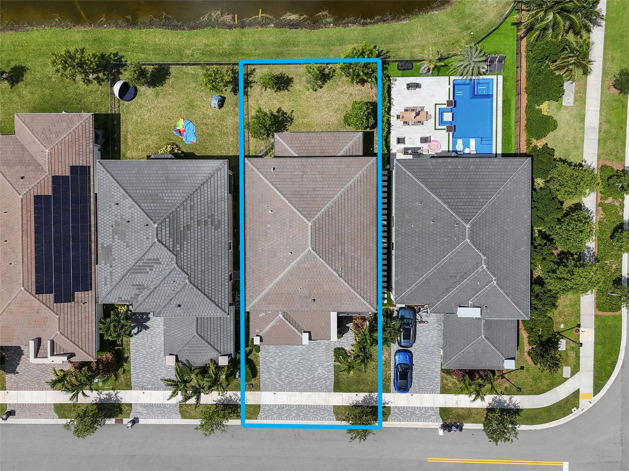 10705 Aqua Ct