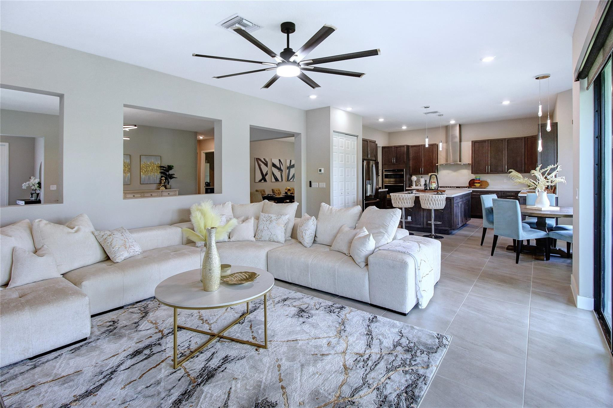 10705 Aqua Ct