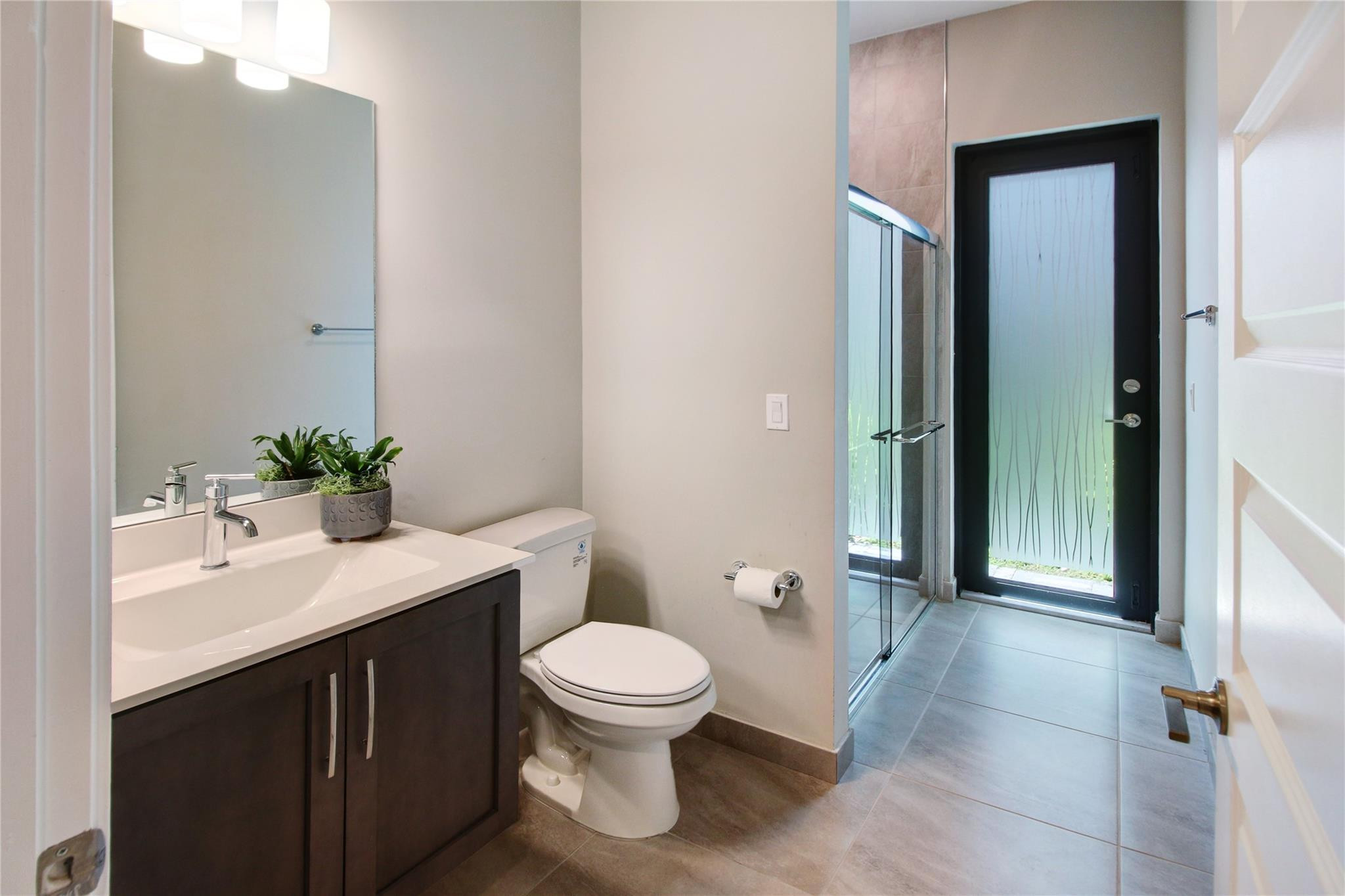10705 Aqua Ct