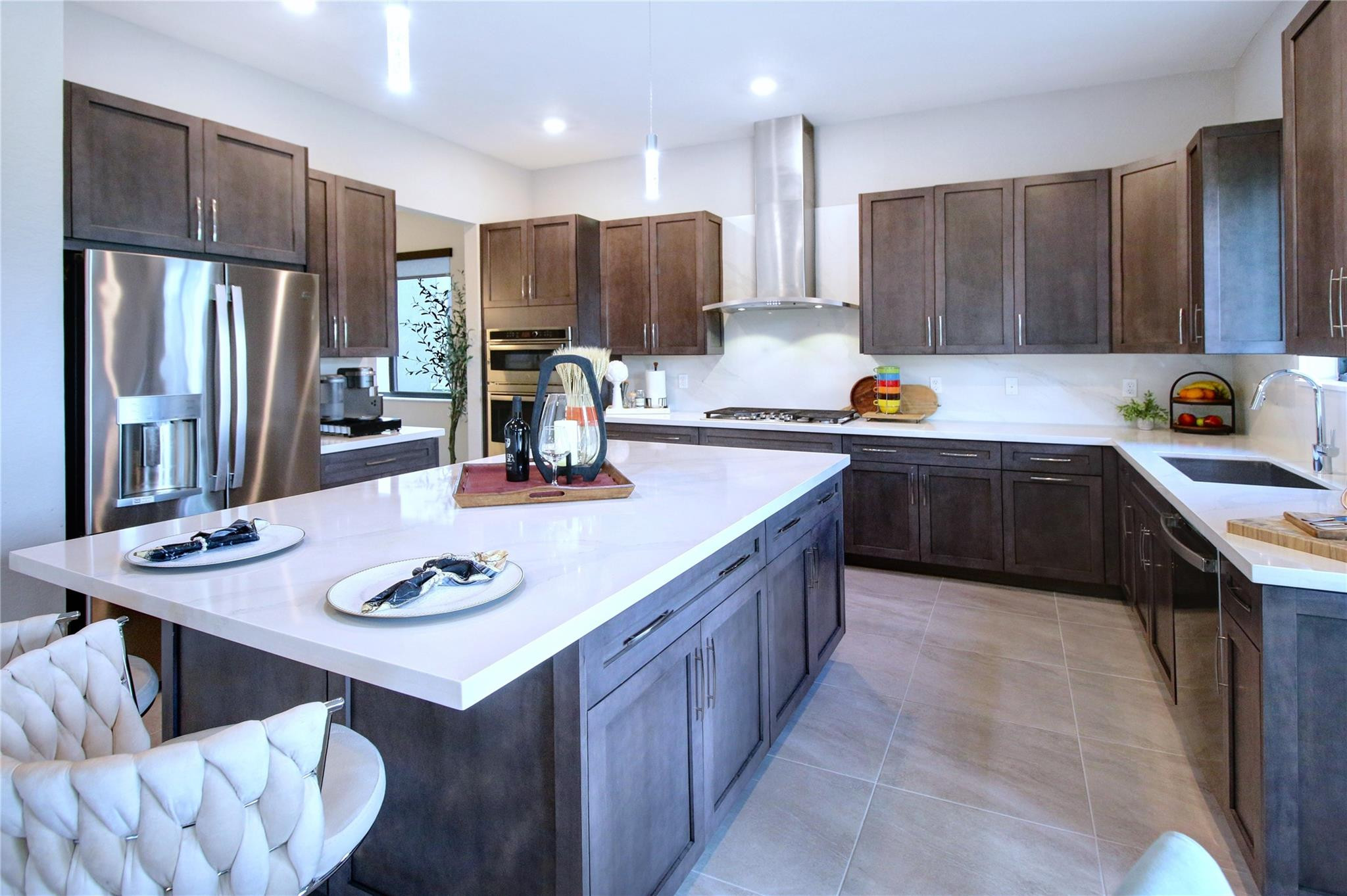 10705 Aqua Ct