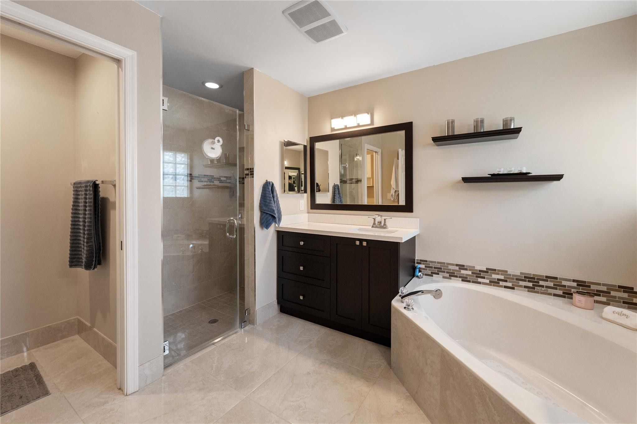 22764 E Royal Crown Ter E