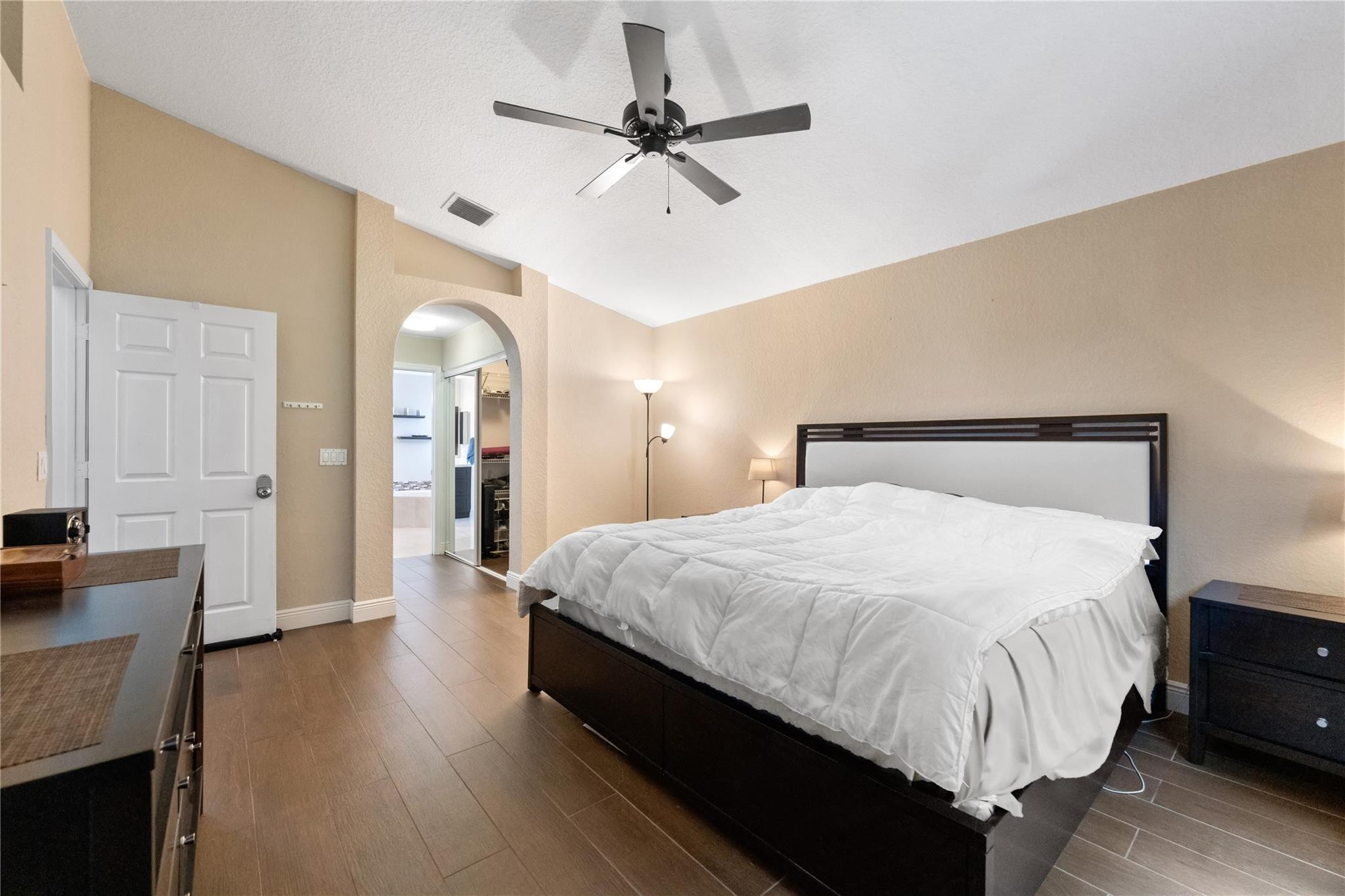 22764 E Royal Crown Ter E