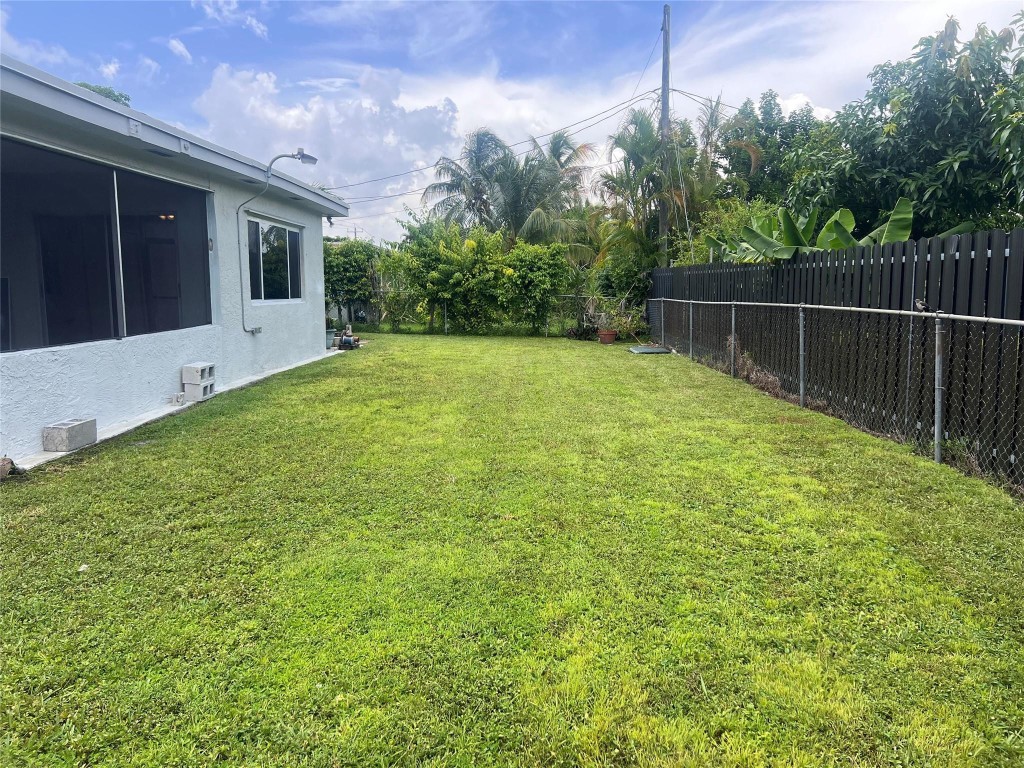 8361 NW 27th Place, Sunrise