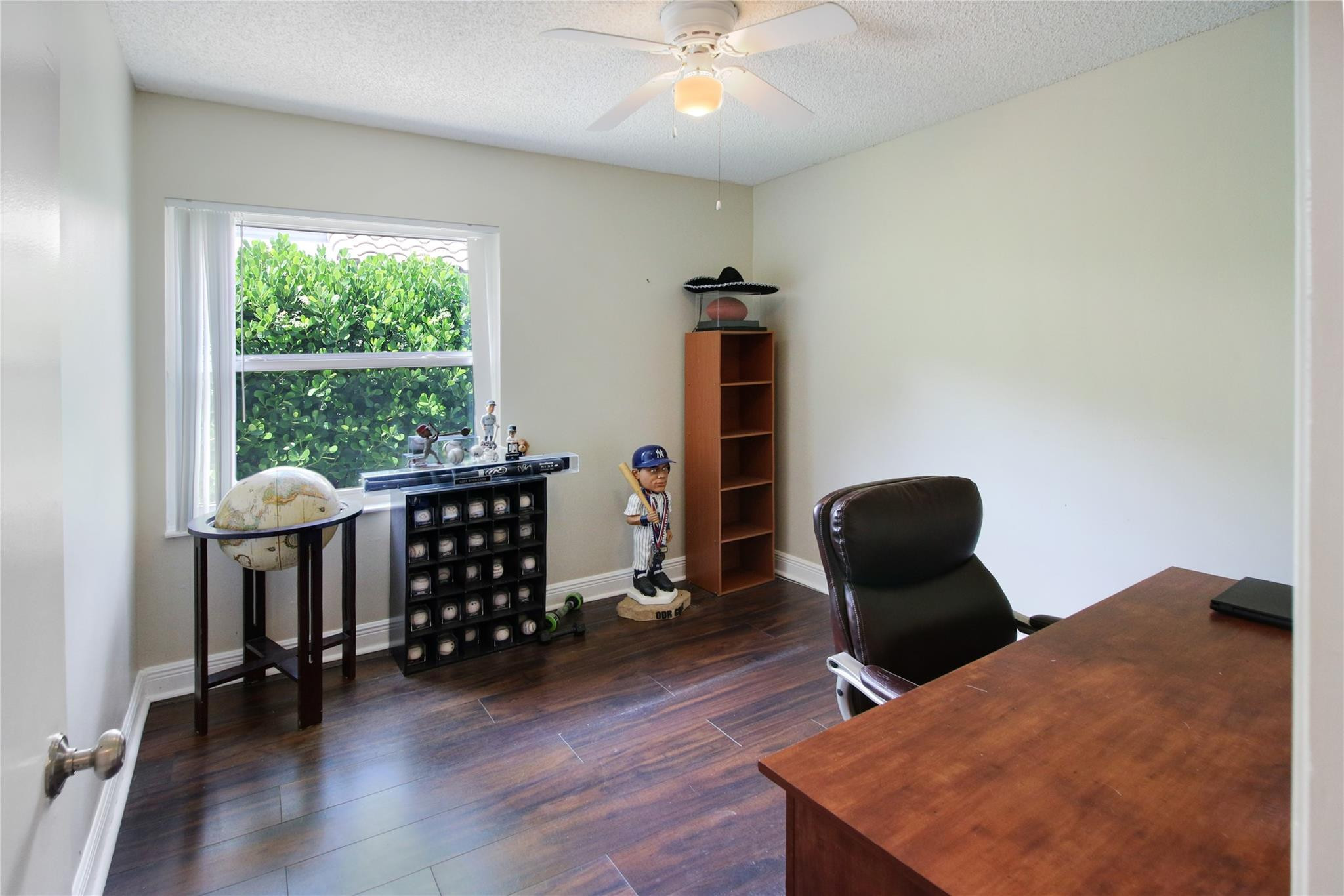 4320 NW 51st St