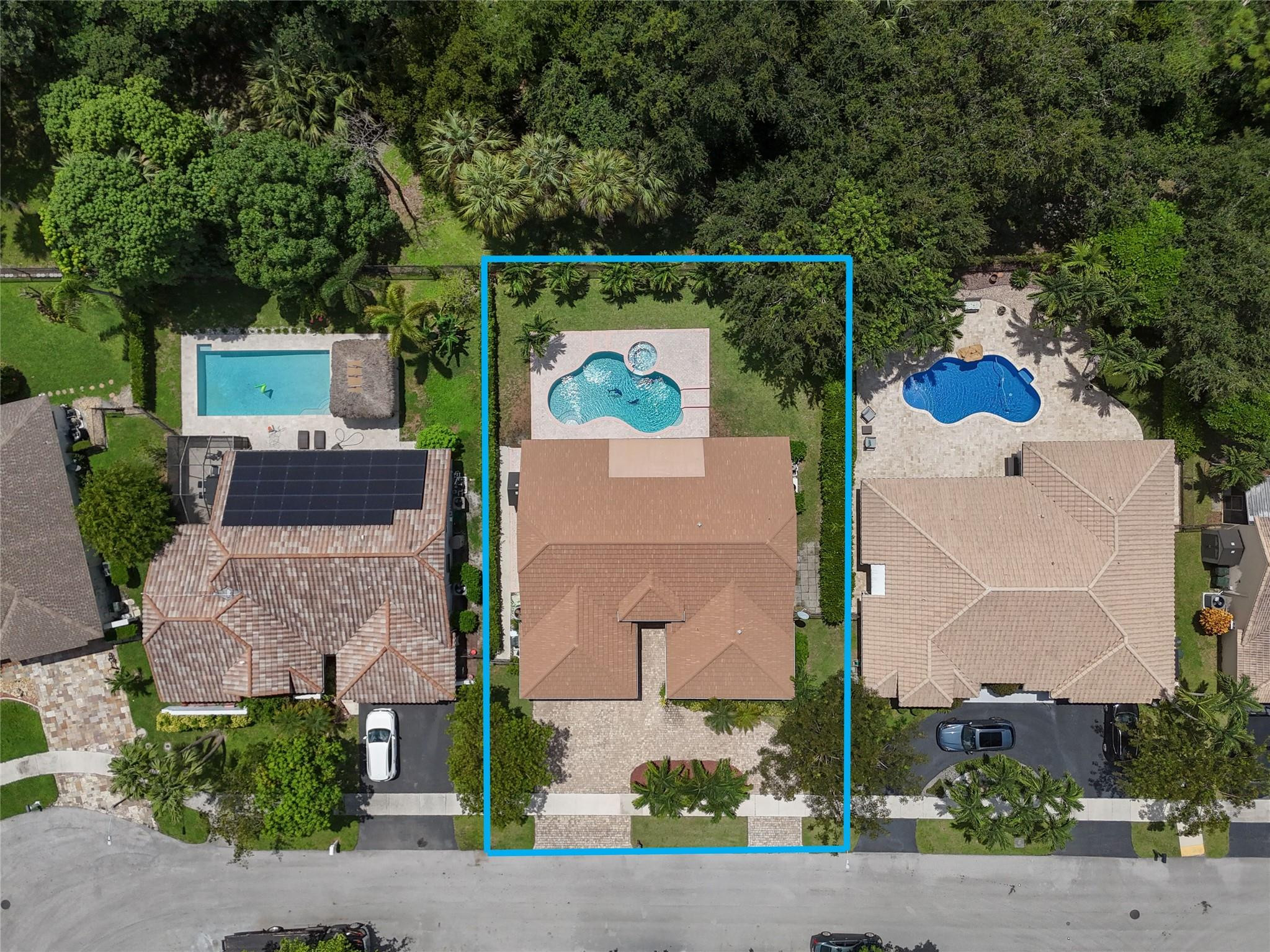4320 NW 51st St