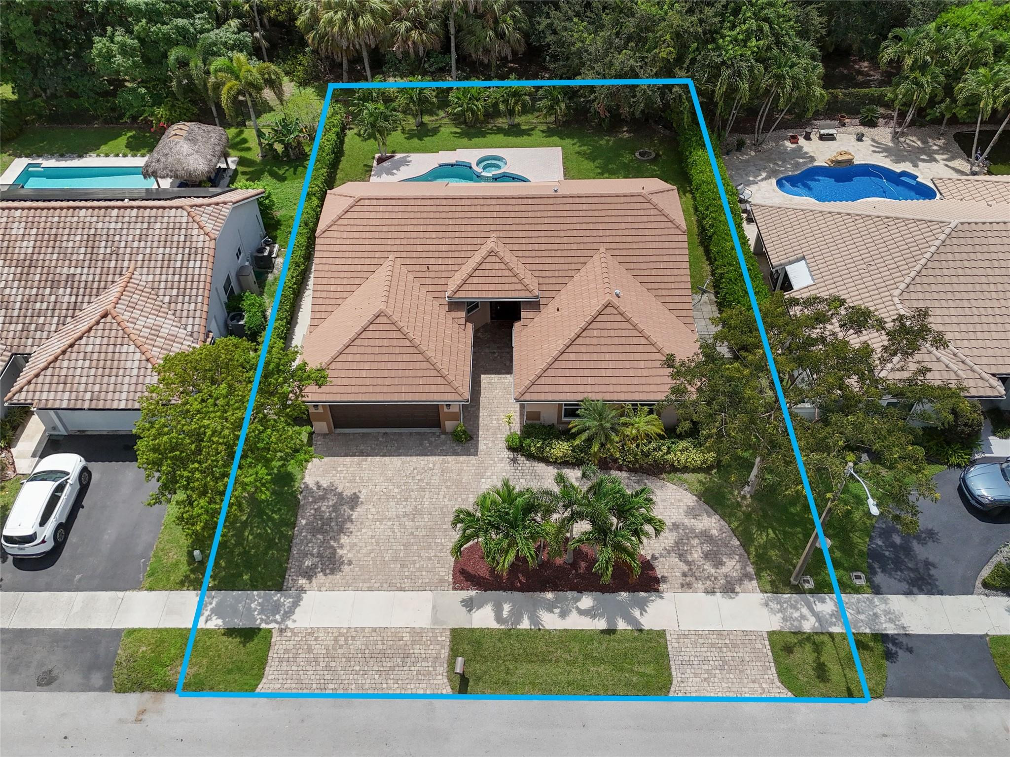 4320 NW 51st St