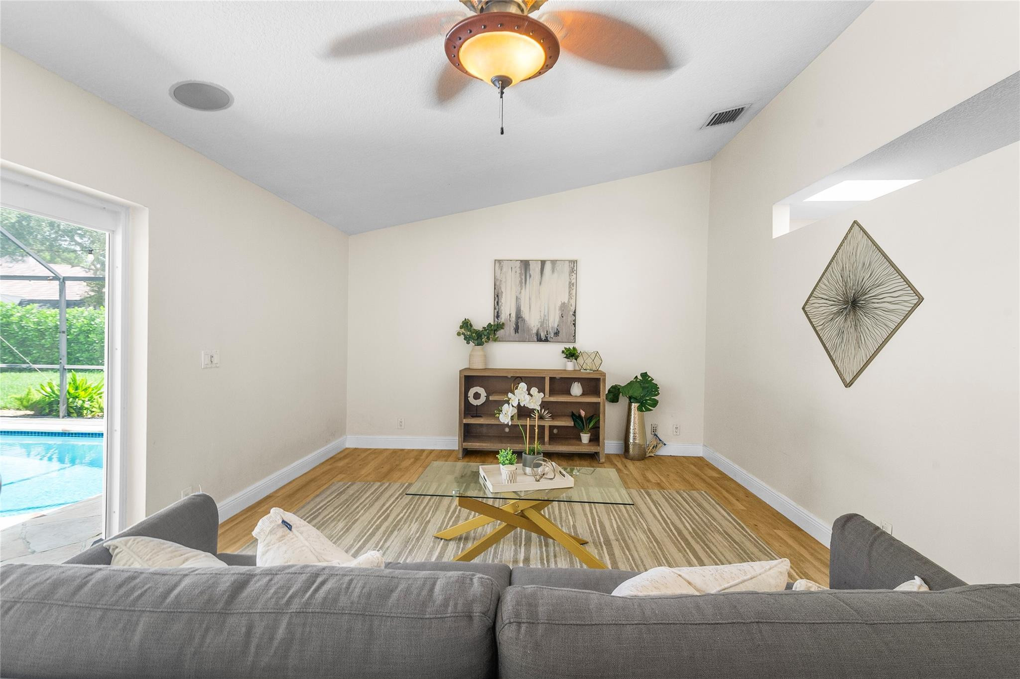 5069 NW 87th Ter