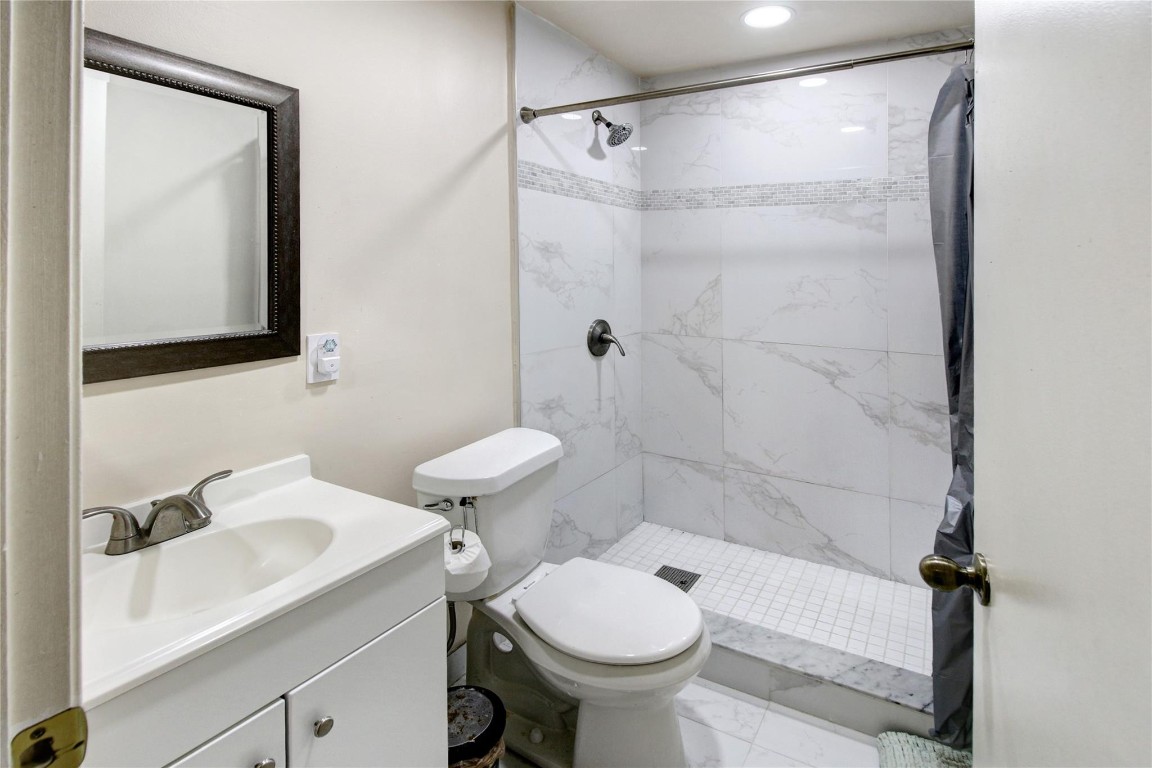 5518 Parade Place 27, Margate Unit: 27