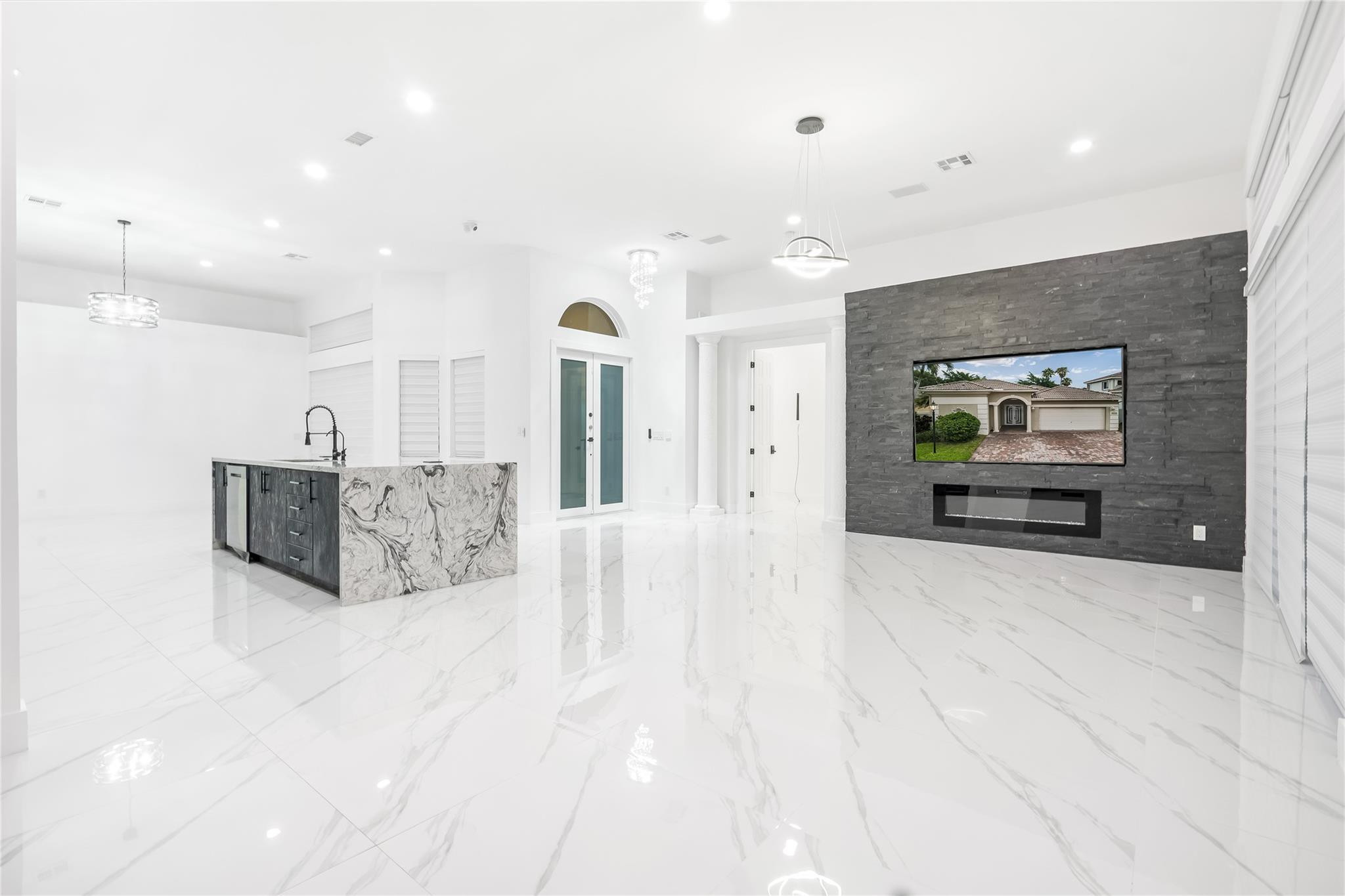 5843 NW 123rd Avenue, Coral Springs