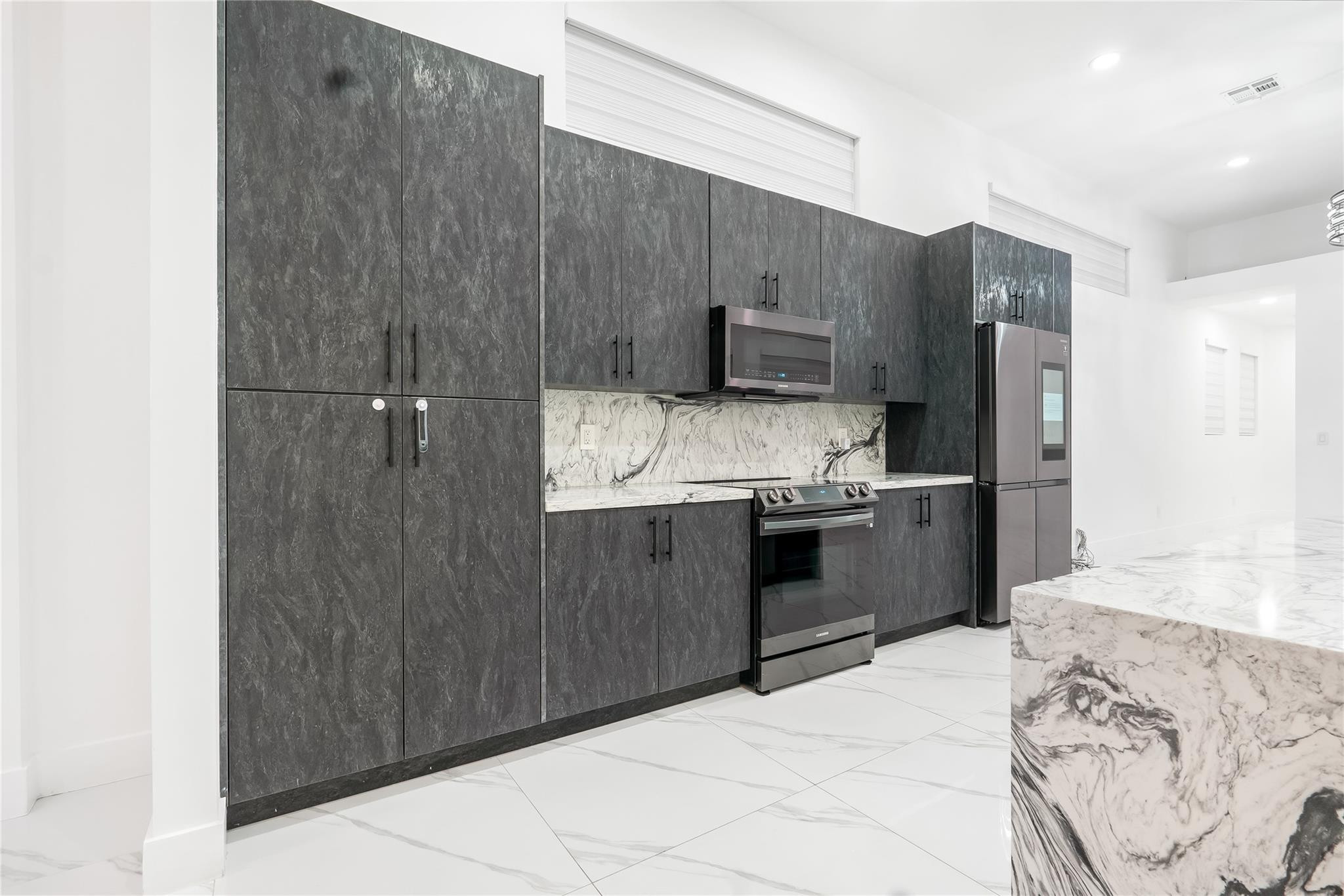 5843 NW 123rd Avenue, Coral Springs