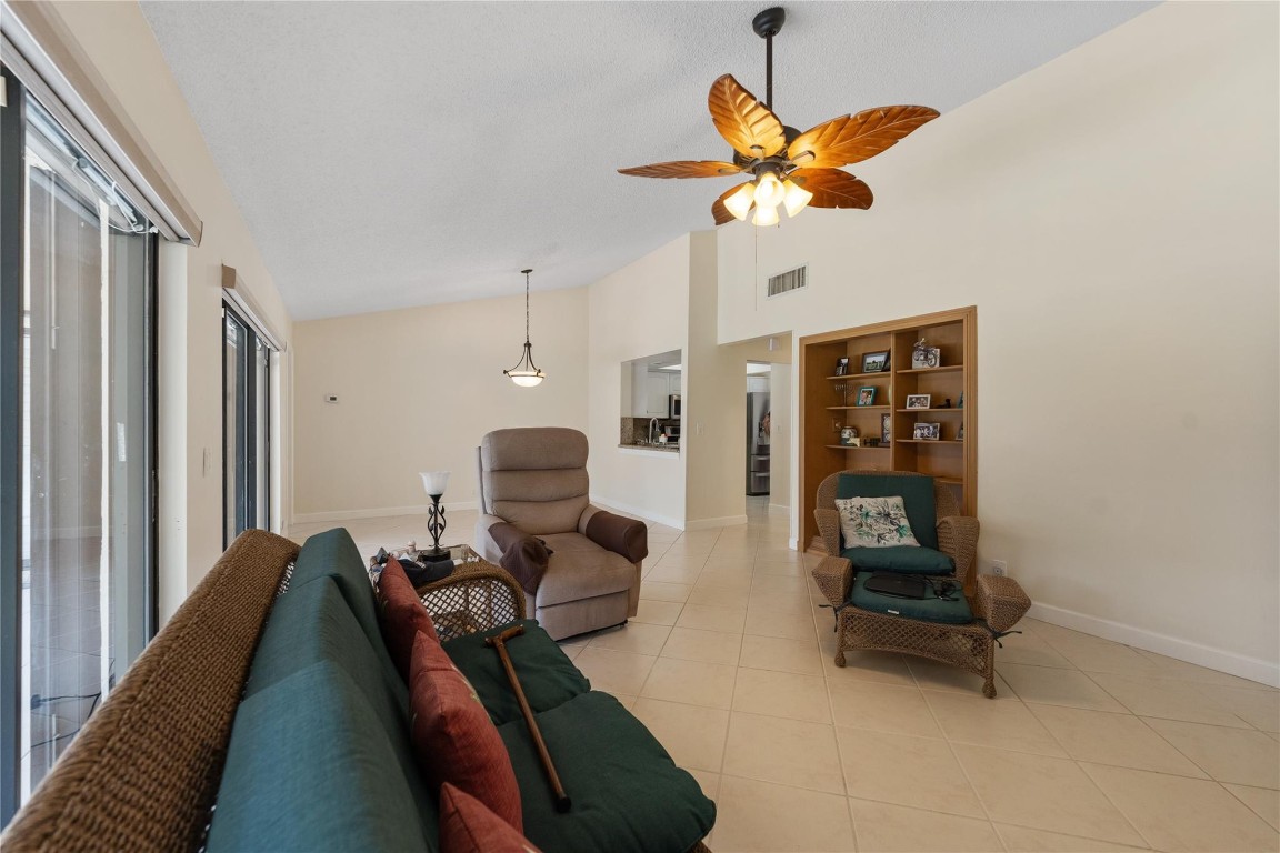 2014 17th Drive, Deerfield Beach